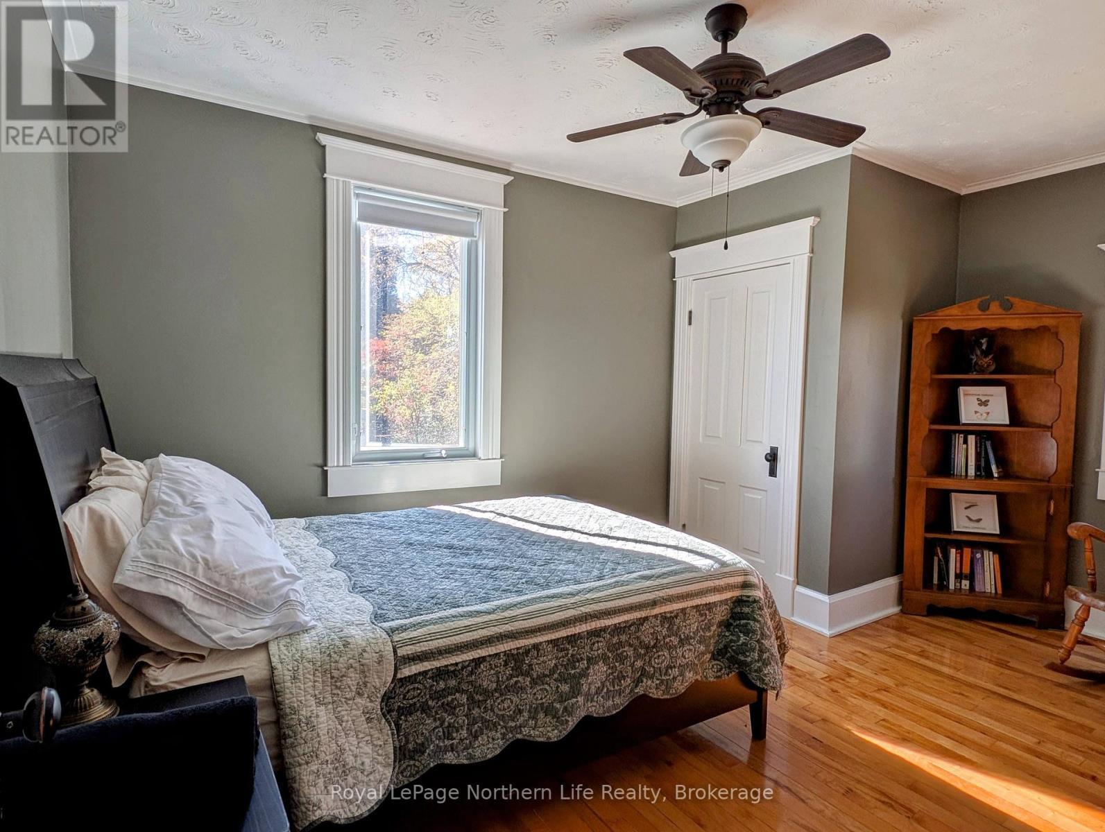 












702 RORKE AVENUE

,
Temiskaming Shores (Haileybury),




Ontario
P0J1K0

