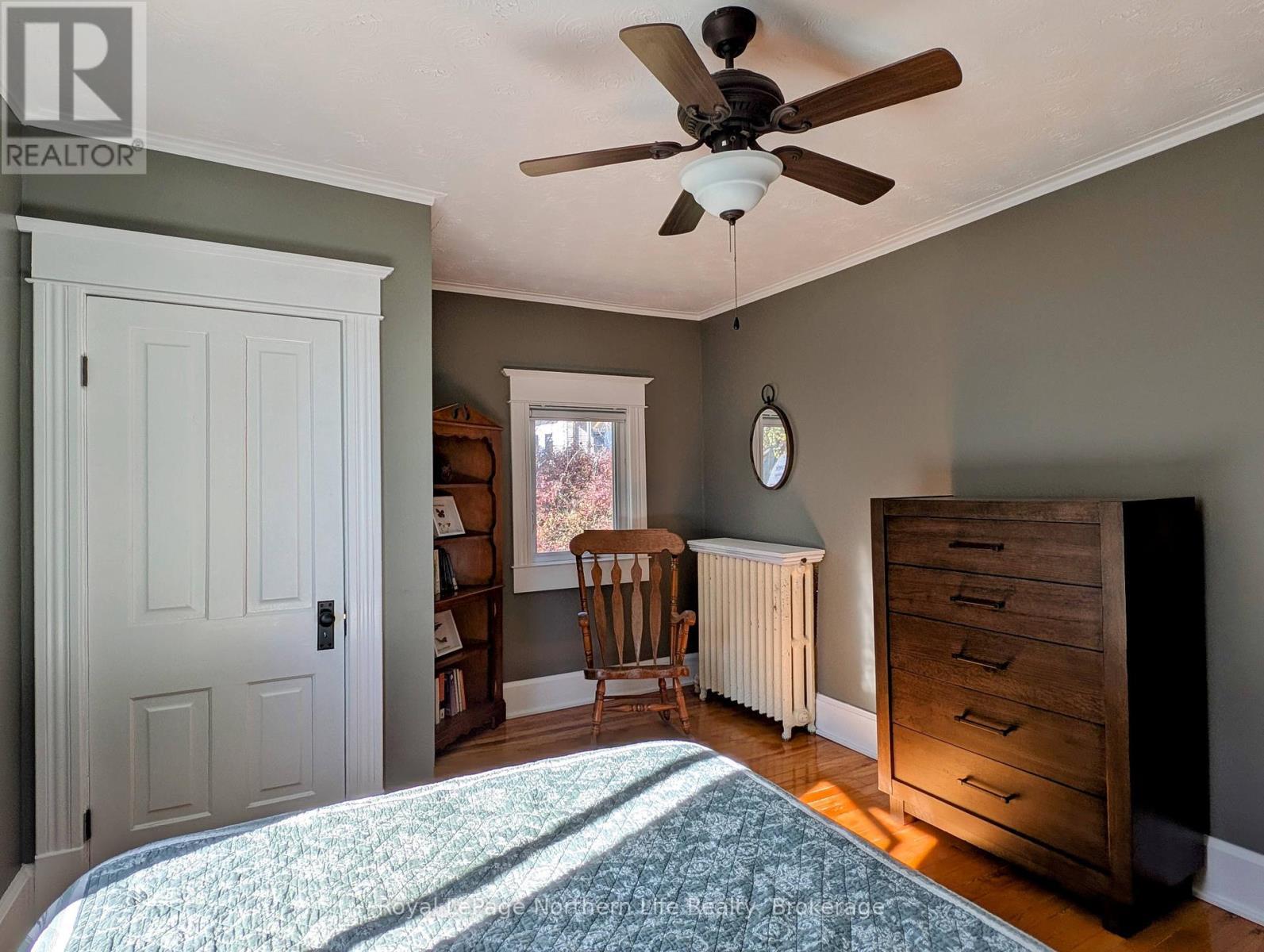 












702 RORKE AVENUE

,
Temiskaming Shores (Haileybury),




Ontario
P0J1K0

