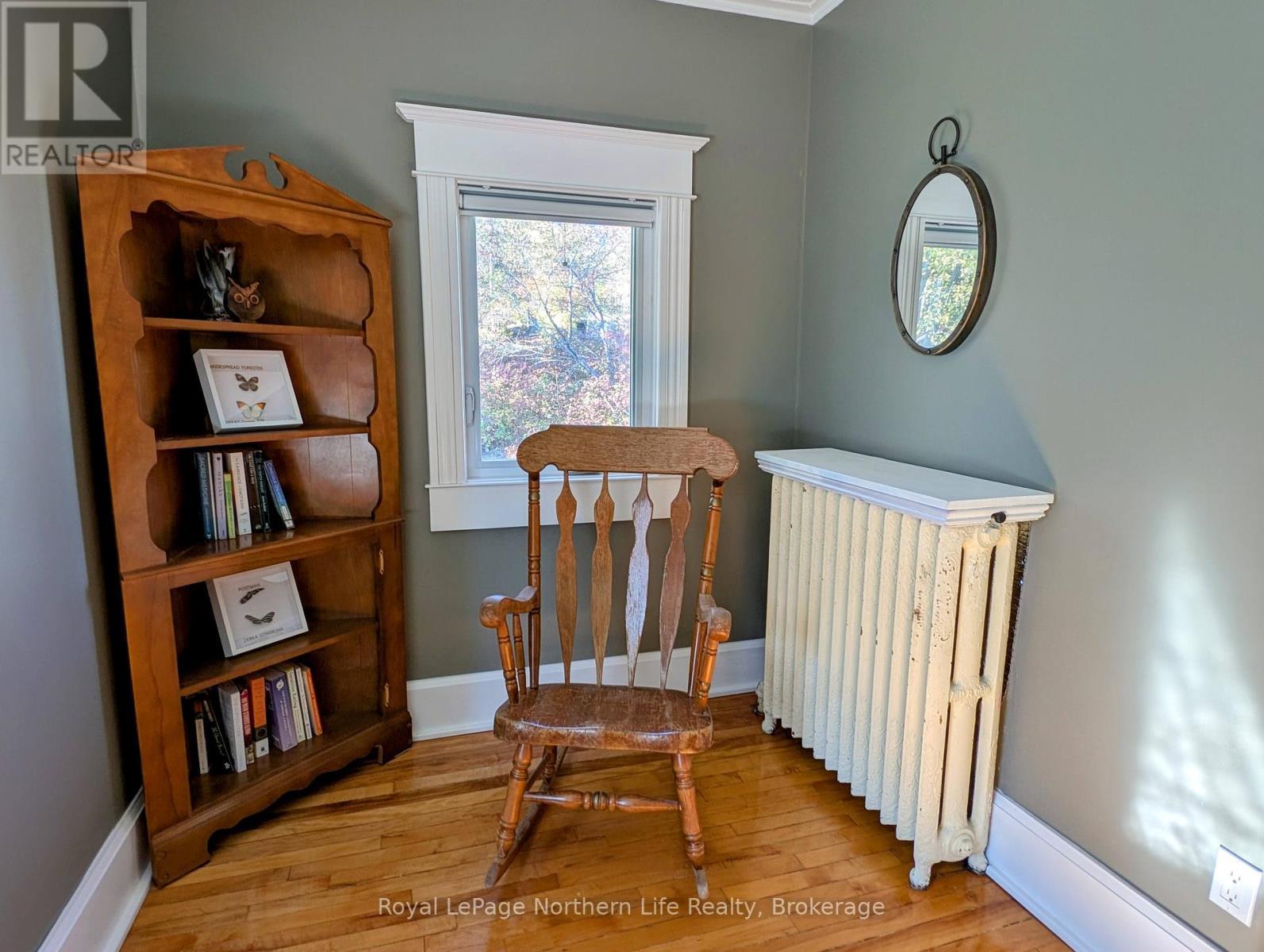 












702 RORKE AVENUE

,
Temiskaming Shores (Haileybury),




Ontario
P0J1K0

