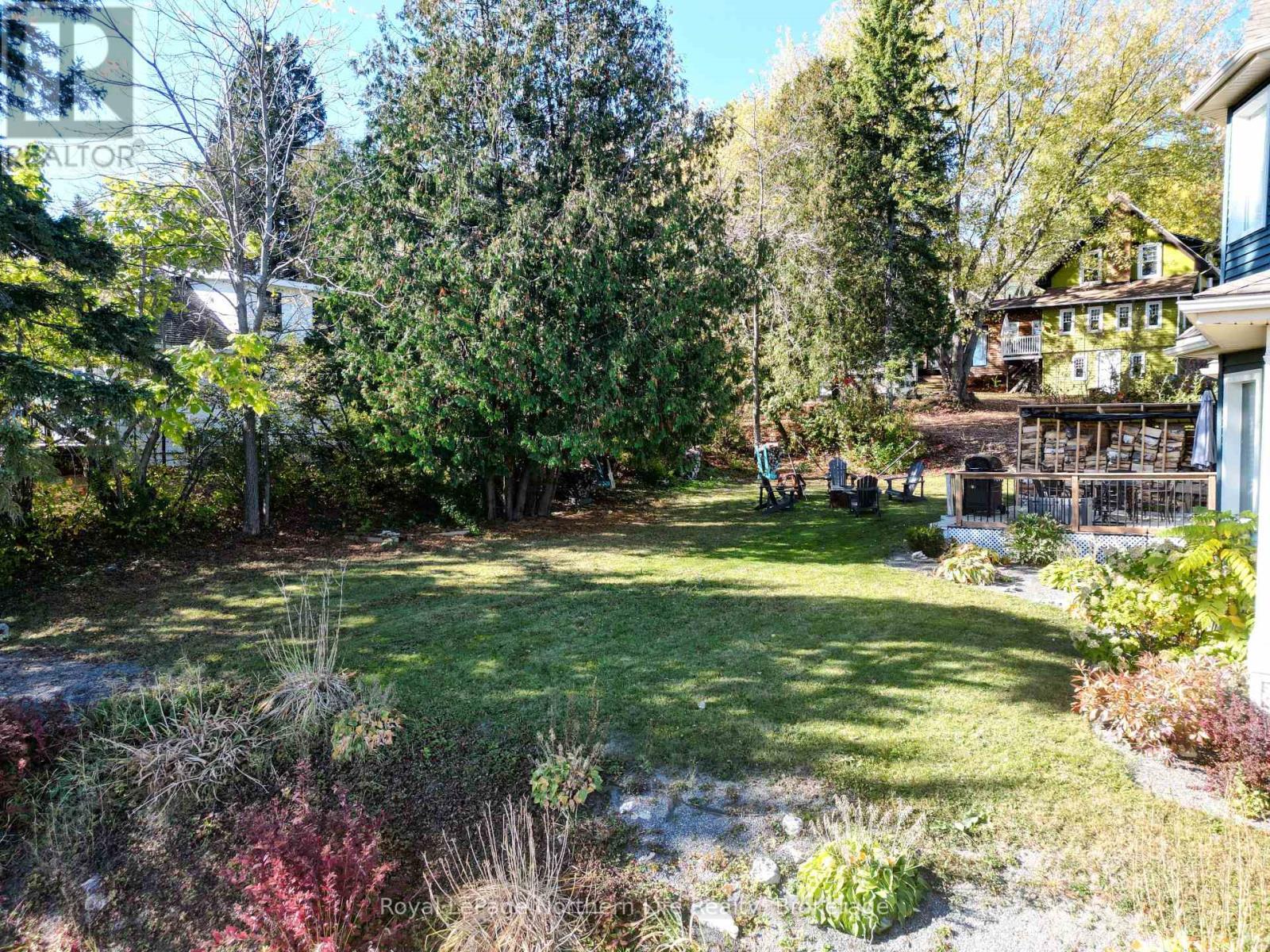 












702 RORKE AVENUE

,
Temiskaming Shores (Haileybury),




Ontario
P0J1K0

