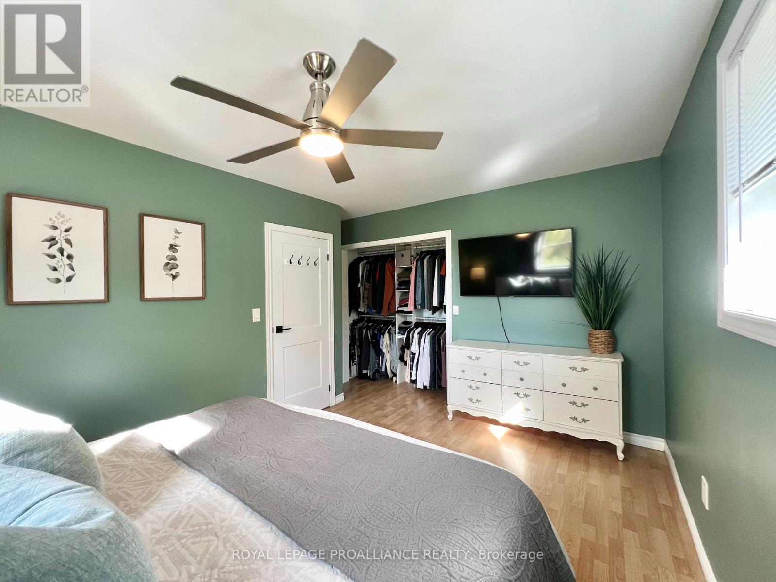 












41 SILLS ROAD

,
Centre Hastings,




Ontario
K0K3E0

