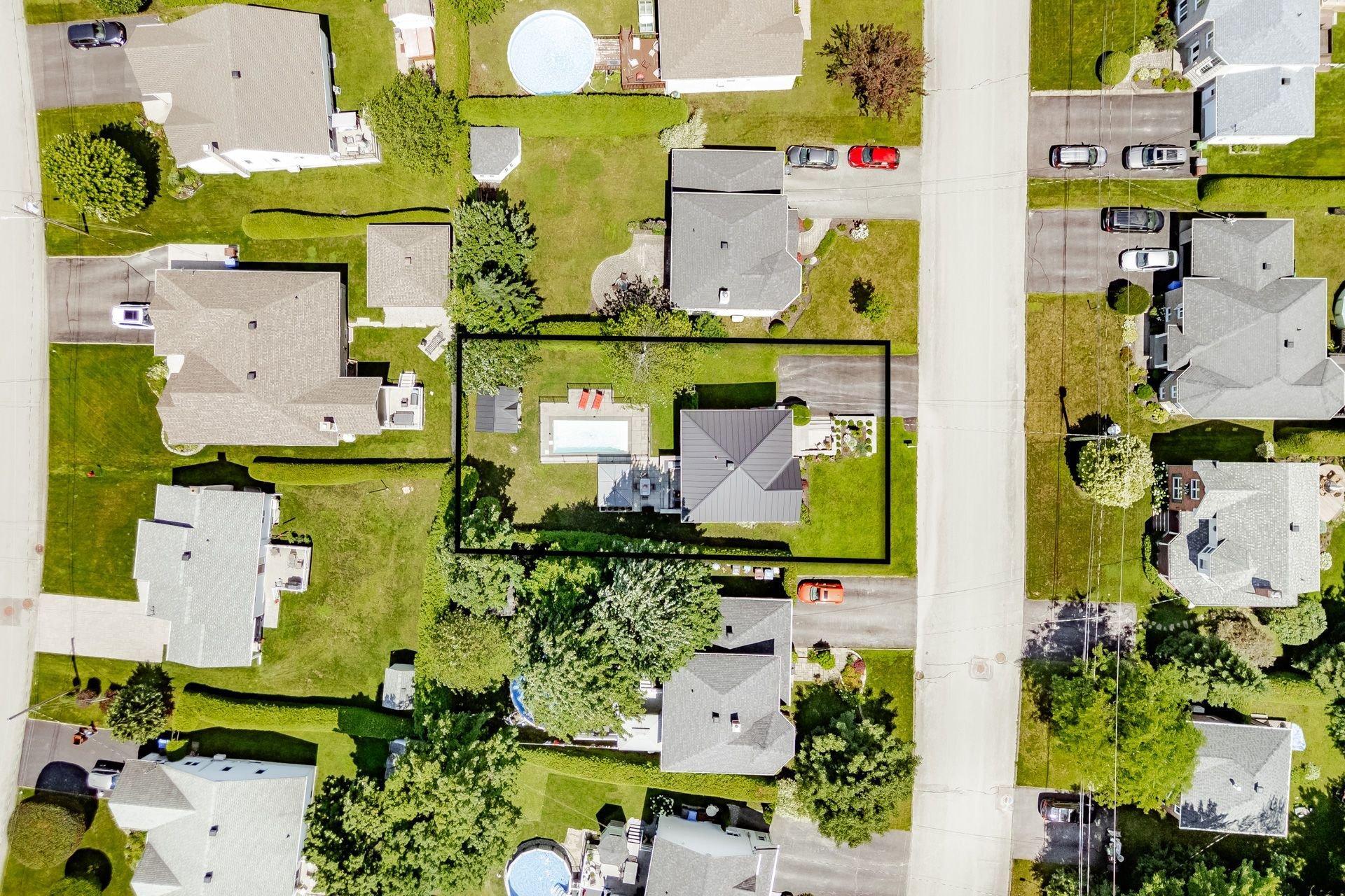 









3270


Rue Marika

,
Sherbrooke (Fleurimont),




QC
J1G5H4

