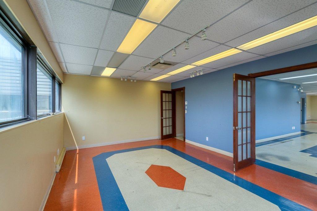 









3700


Rue Laval

,
Lac-Mégantic,




QC
G6B1A4

