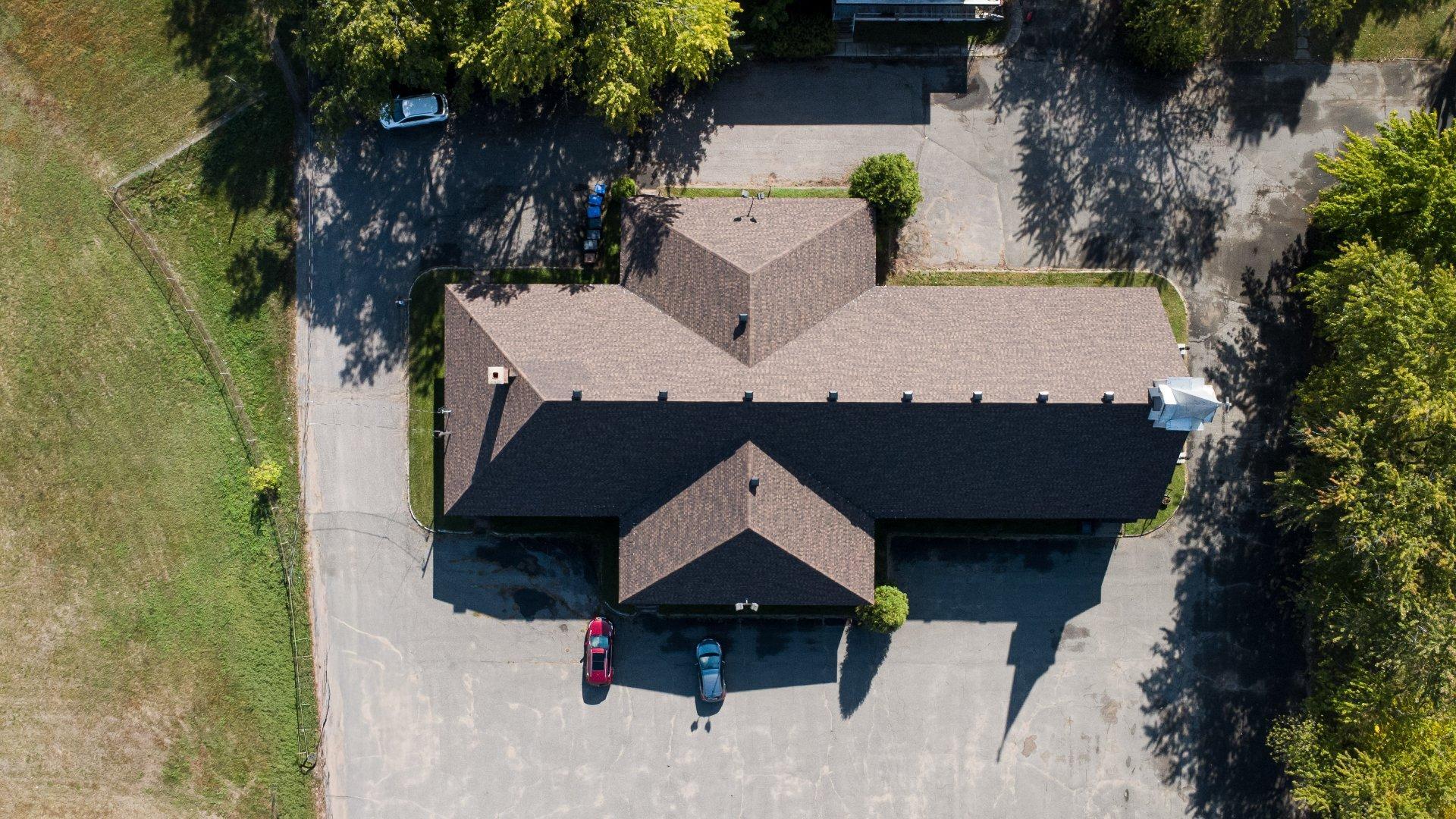 









1795


114e Avenue

,
Shawinigan,




QC
G9P2C5

