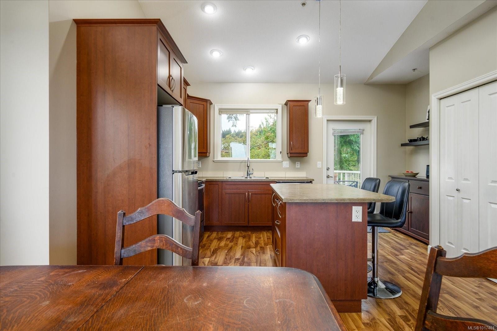 









839


Varsity

Way, 110,
Nanaimo,




BC
V9R 0A4

