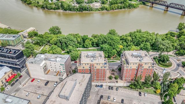 









280


Waterfront

DR, 501,
Winnipeg,




MB
R3B 0C2

