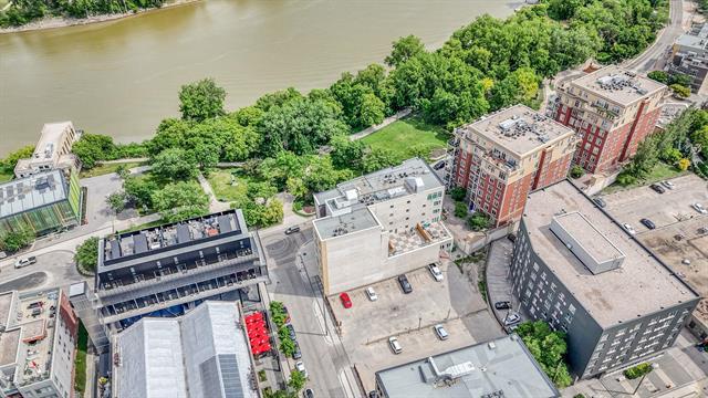 









280


Waterfront

DR, 501,
Winnipeg,




MB
R3B 0C2

