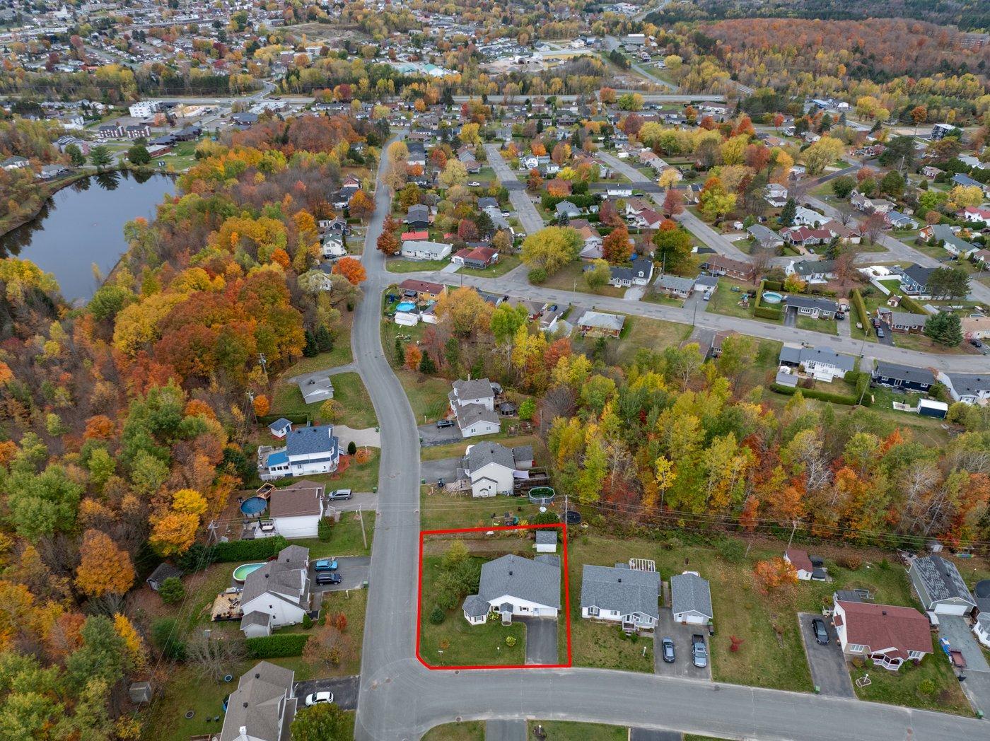 









1


Rue Gilbert

,
Val-des-Sources,




QC
J1T4V9

