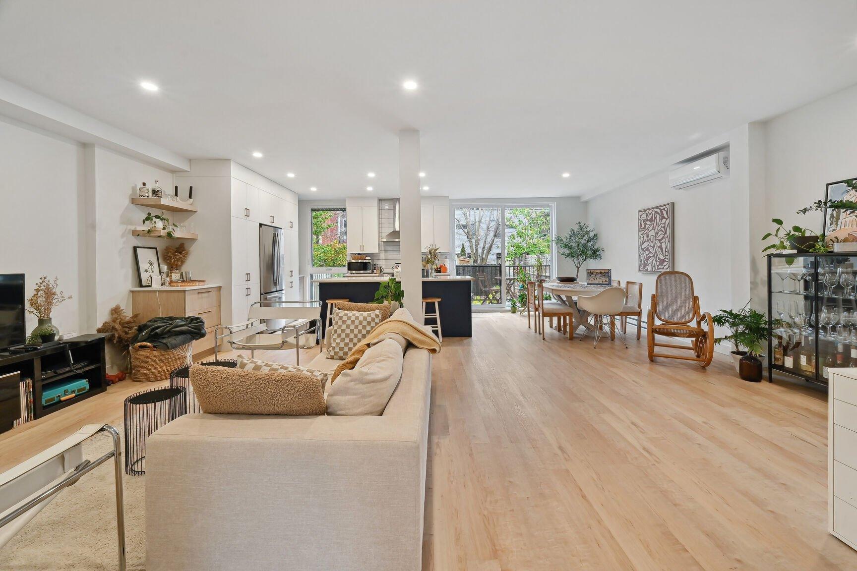 









2434


Rue Knox

,
Montréal (Le Sud-Ouest),




QC
H3K1P9

