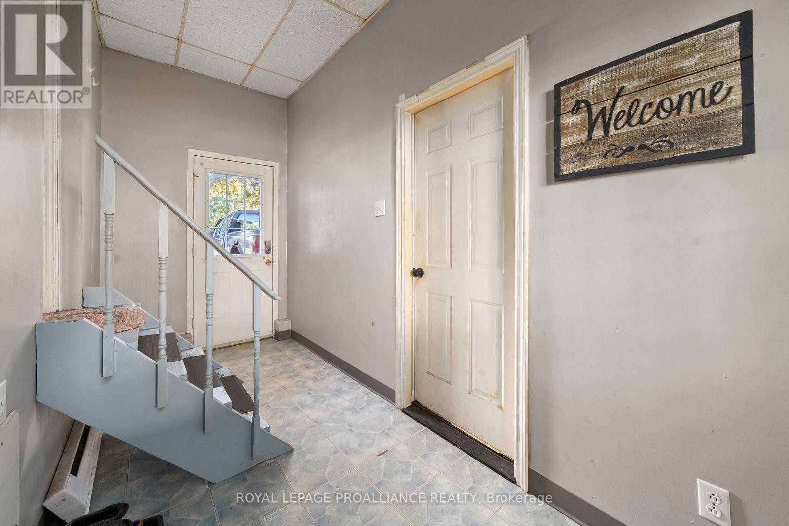 












1067 AIRPORT PARKWAY

,
Belleville (Belleville Ward),




Ontario
K8N4Z6

