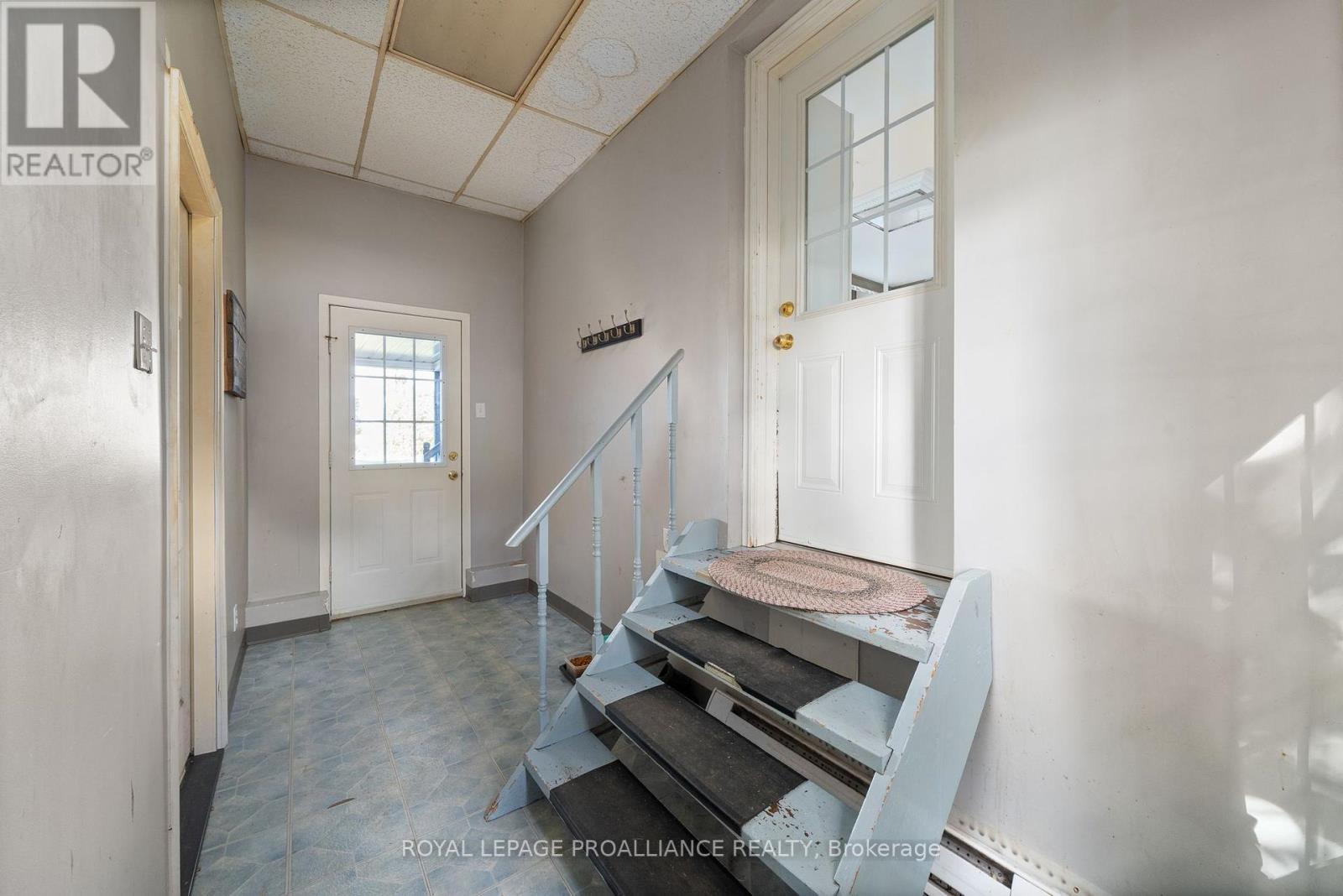 












1067 AIRPORT PARKWAY

,
Belleville (Belleville Ward),




Ontario
K8N4Z6

