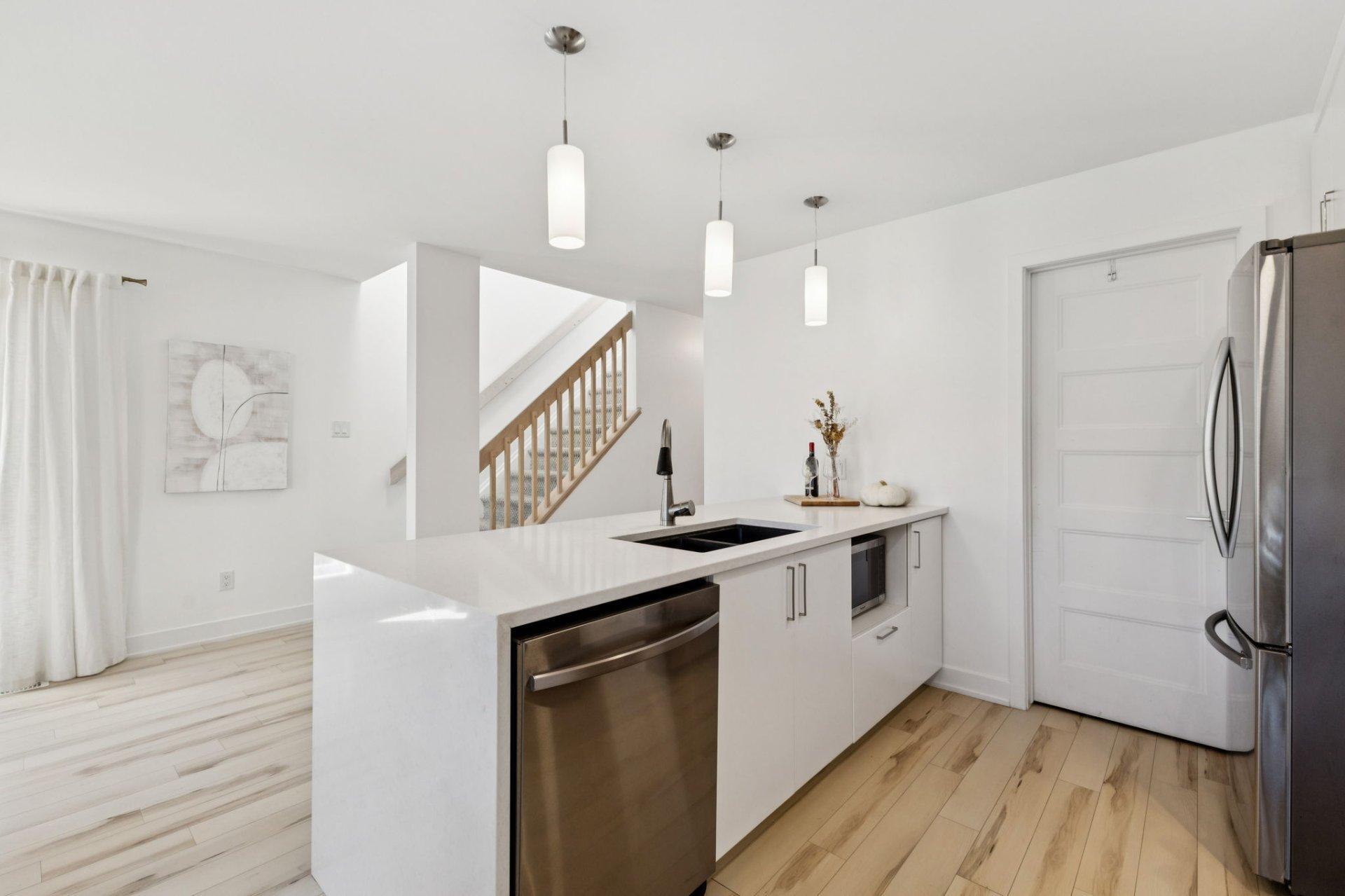 









177


Rue du Petit-Village

,
Gatineau (Masson-Angers),




QC
J8M1Z6

