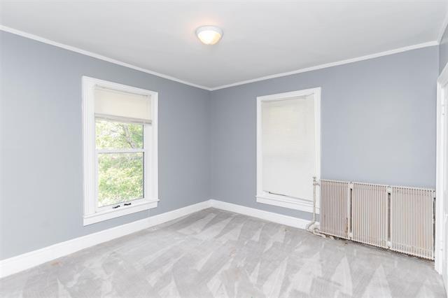 









326


Eveline

ST,
Selkirk,




MB
R1A 1M7

