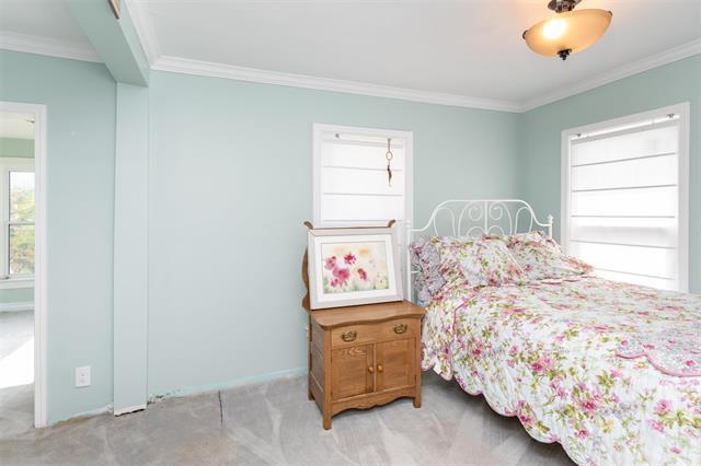 









326


Eveline

ST,
Selkirk,




MB
R1A 1M7

