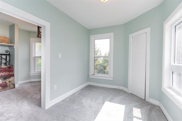 









326


Eveline

ST,
Selkirk,




MB
R1A 1M7

