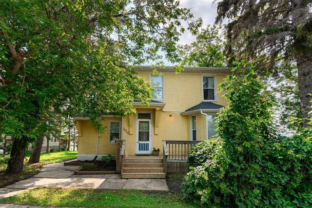 









326


Eveline

ST,
Selkirk,




MB
R1A 1M7

