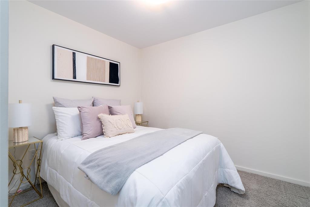 












114 155 Peguis Street

,
Winnipeg,




Manitoba
R3W0M8

