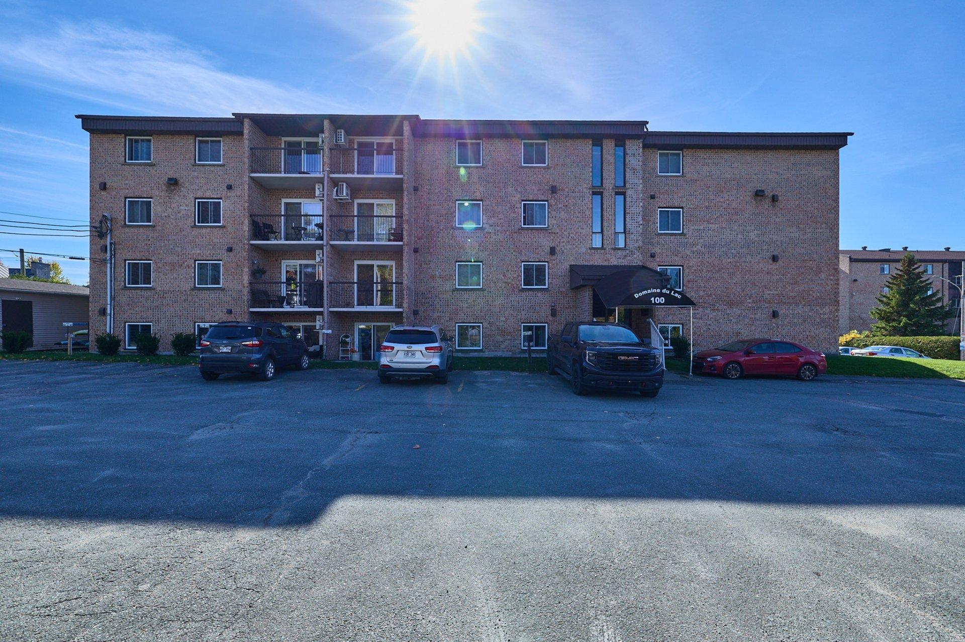 









100


Rue du Lac

, 403,
Sherbrooke (Brompton/Rock Forest/Saint-Élie/Deauville),




QC
J1N3M8

