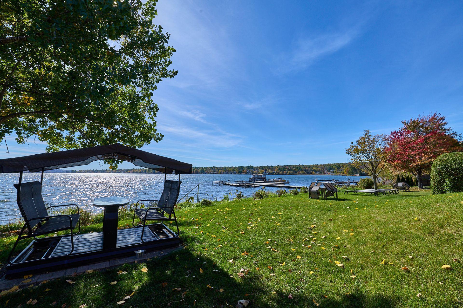 









100


Rue du Lac

, 403,
Sherbrooke (Brompton/Rock Forest/Saint-Élie/Deauville),




QC
J1N3M8

