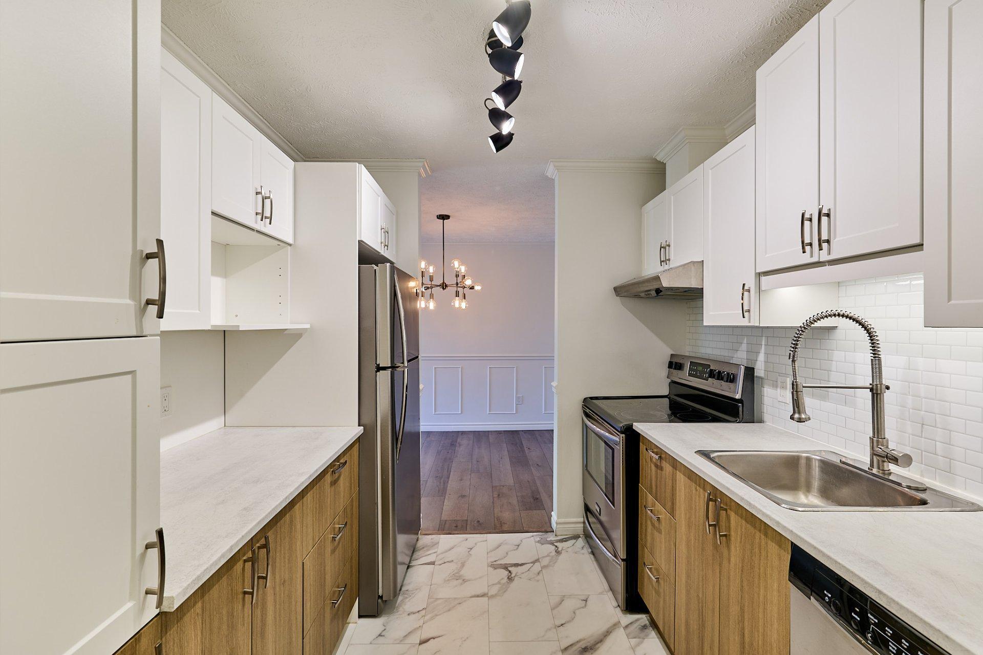 









100


Rue du Lac

, 403,
Sherbrooke (Brompton/Rock Forest/Saint-Élie/Deauville),




QC
J1N3M8

