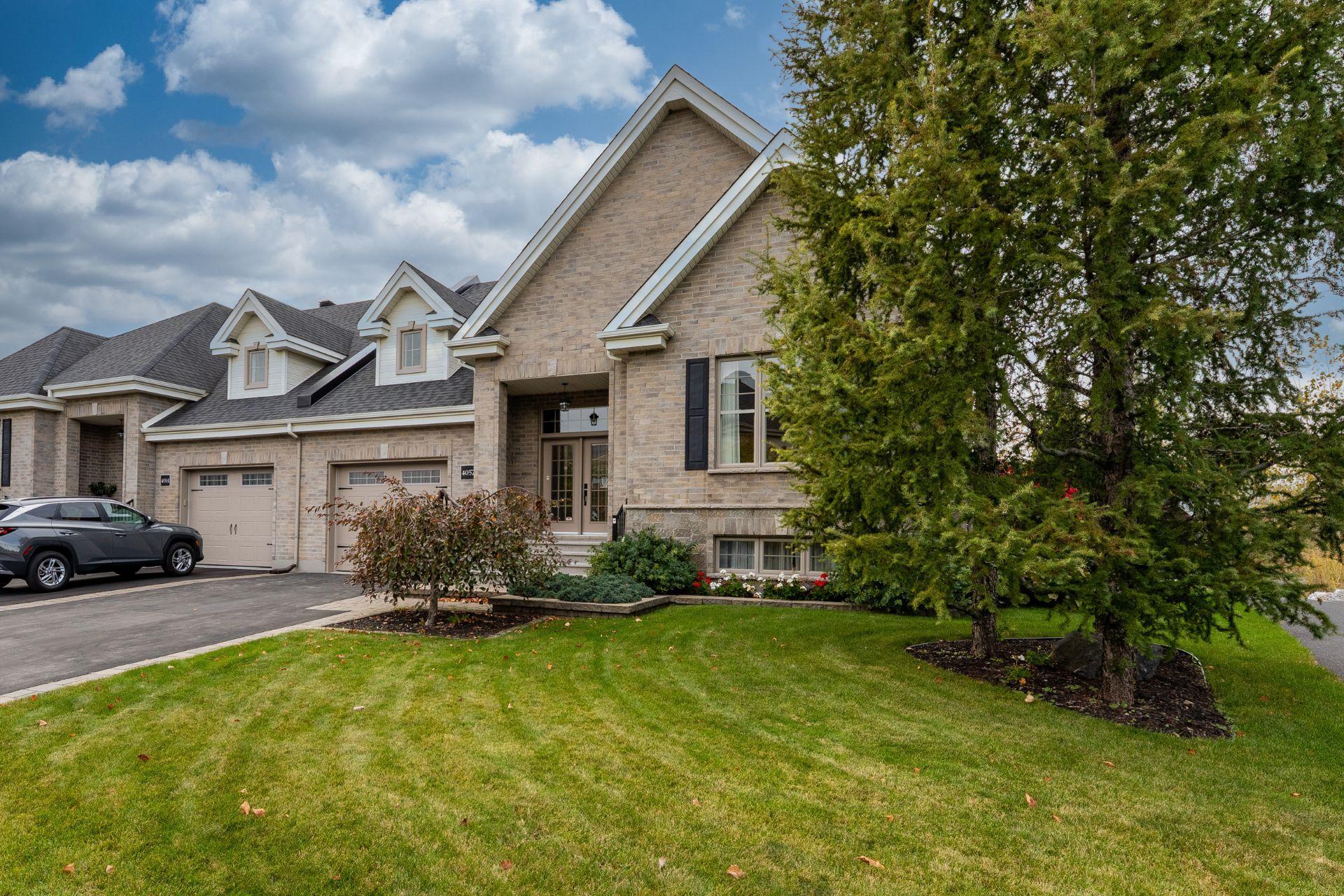 









4057


Rue des Bolets

,
Saint-Bruno-de-Montarville,




QC
J3V0C9

