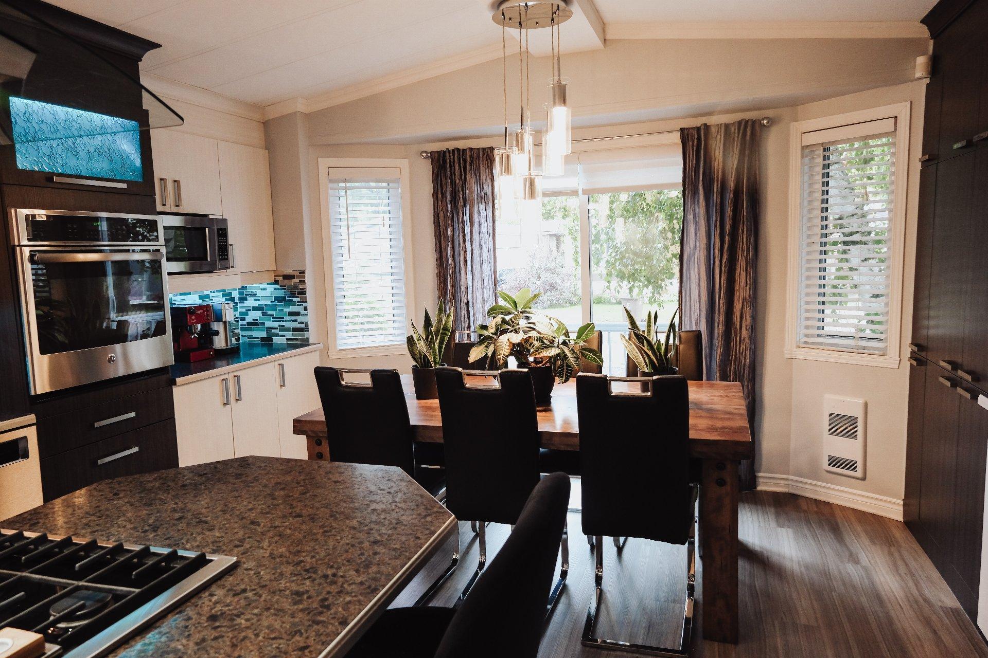 









93


9e Rue

,
Saint-Jean-sur-Richelieu,




QC
J2Y1A5

