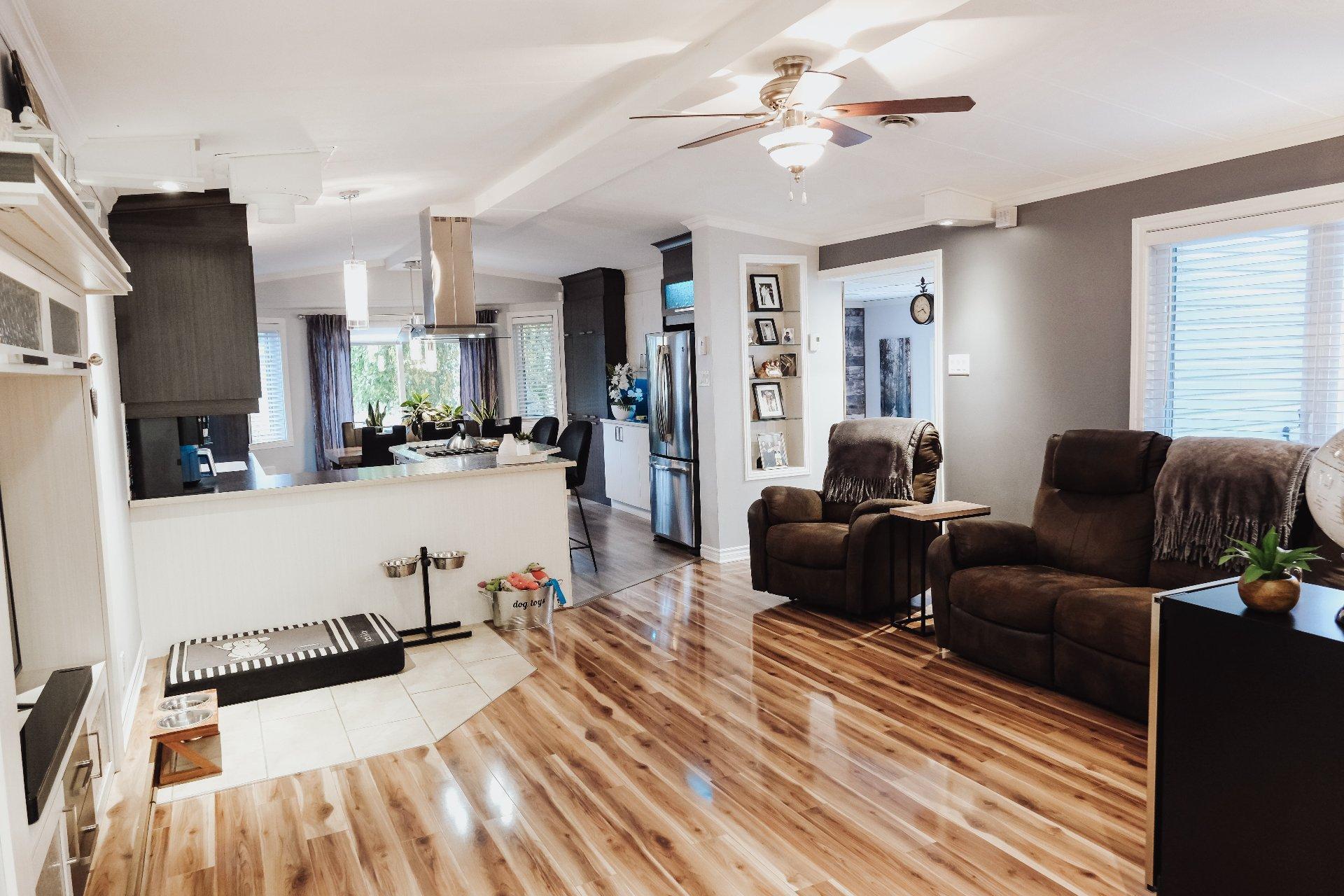 









93


9e Rue

,
Saint-Jean-sur-Richelieu,




QC
J2Y1A5

