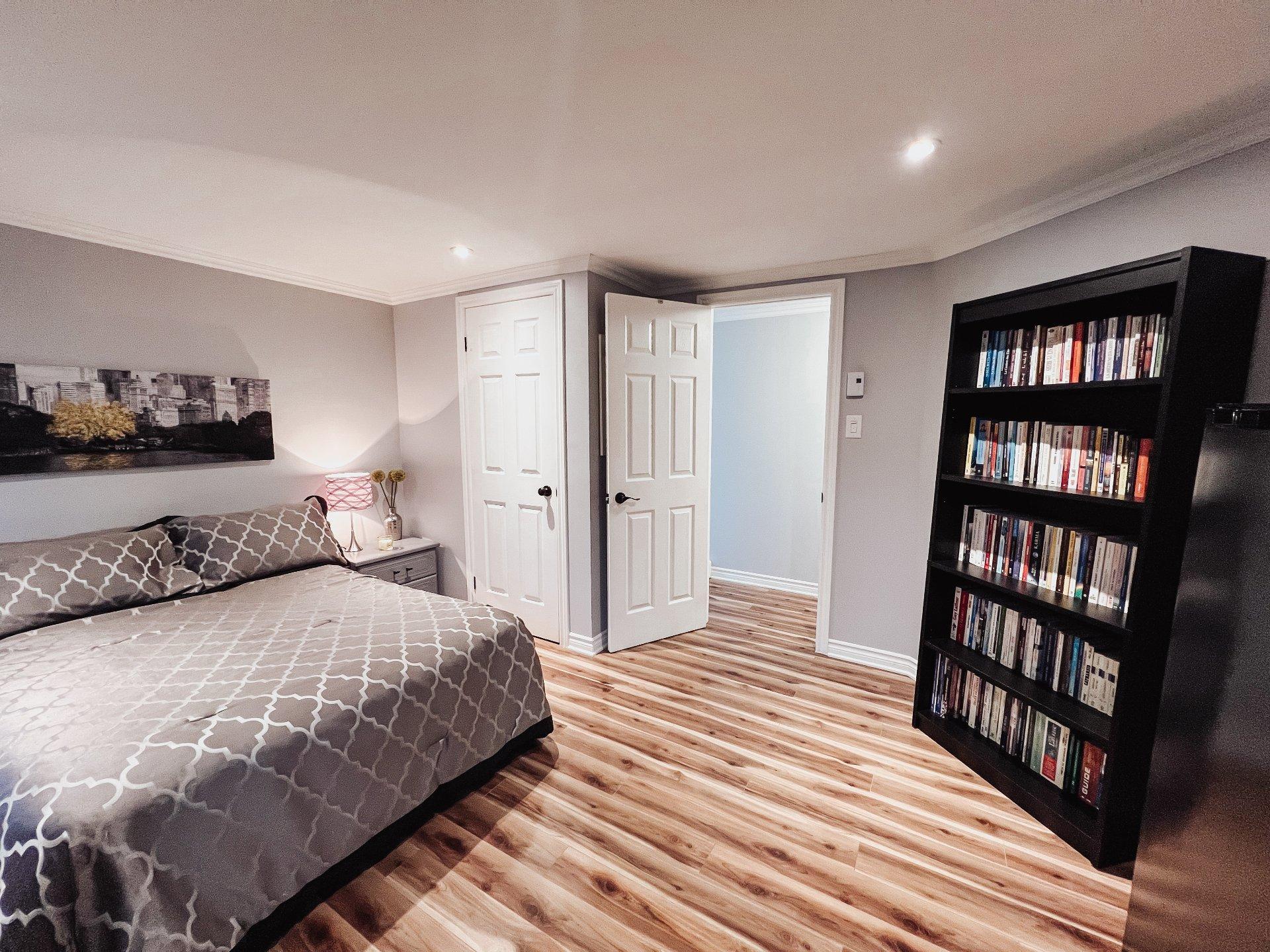 









93


9e Rue

,
Saint-Jean-sur-Richelieu,




QC
J2Y1A5

