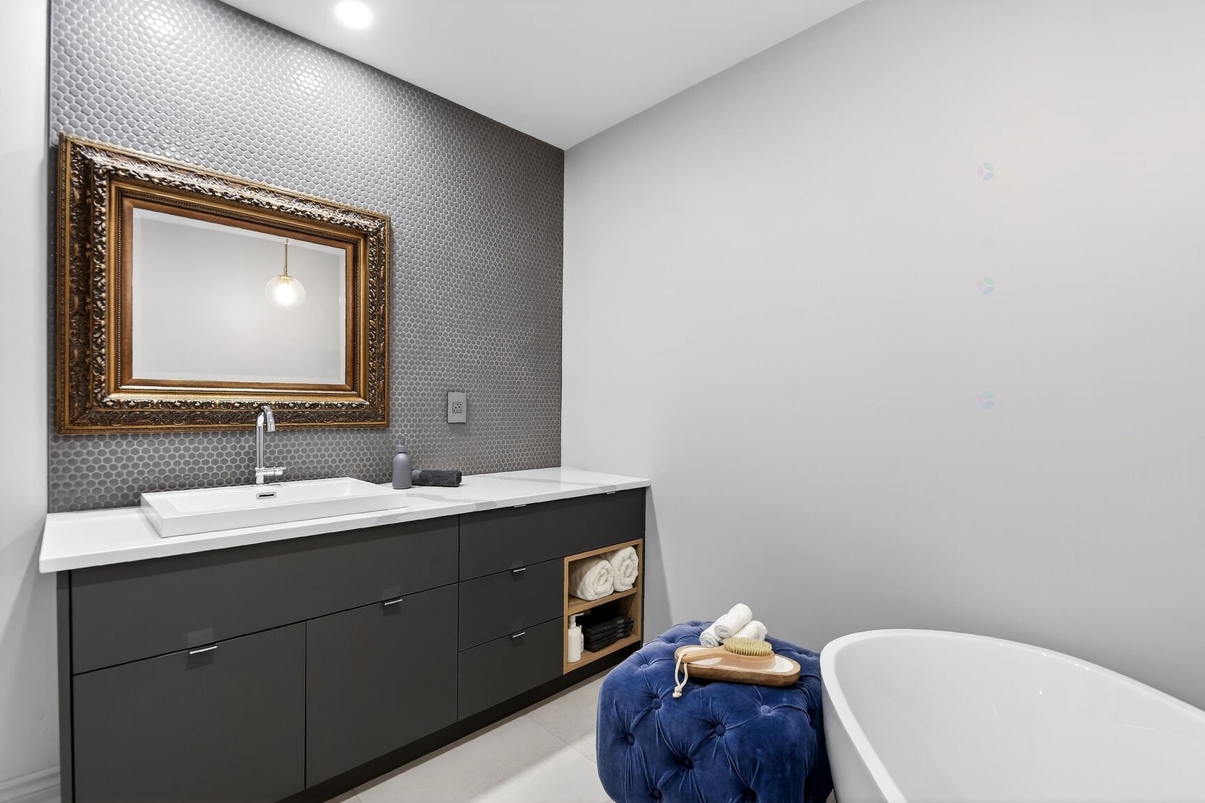 









108


Rue Proulx

,
Saint-Joseph-du-Lac,




QC
J0N1M0

