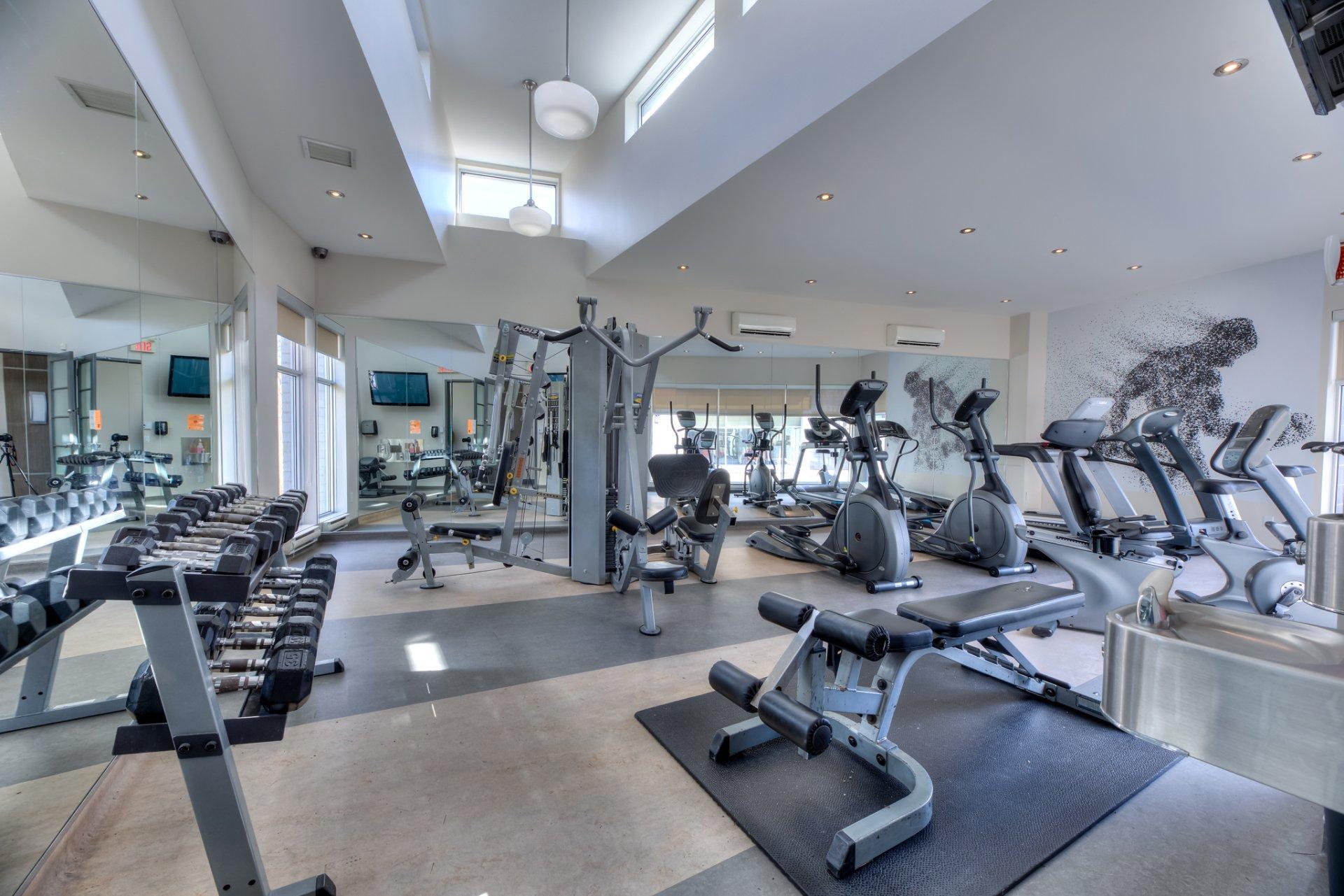









603


Rue Robert-Élie

, 206,
Laval (Laval-des-Rapides),




QC
H7N3Y9

