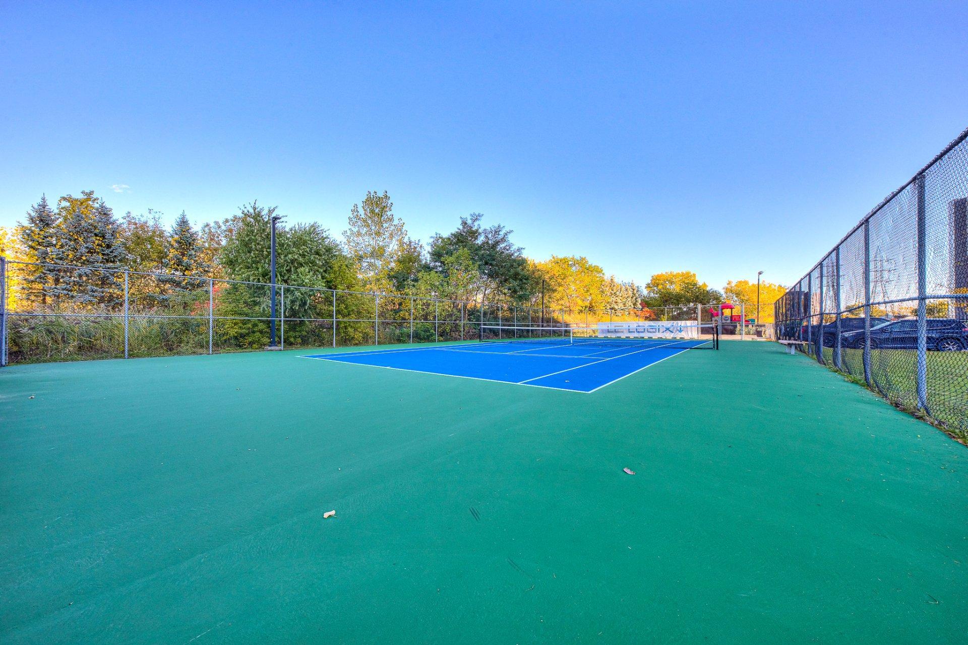 









603


Rue Robert-Élie

, 206,
Laval (Laval-des-Rapides),




QC
H7N3Y9

