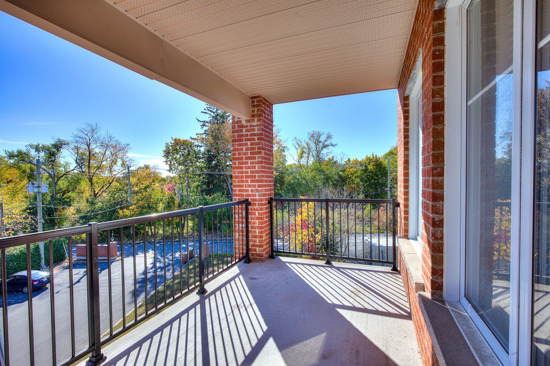 









1335


Rue Graveline

, 301,
Laval (Sainte-Dorothée),




QC
H7Y2J7

