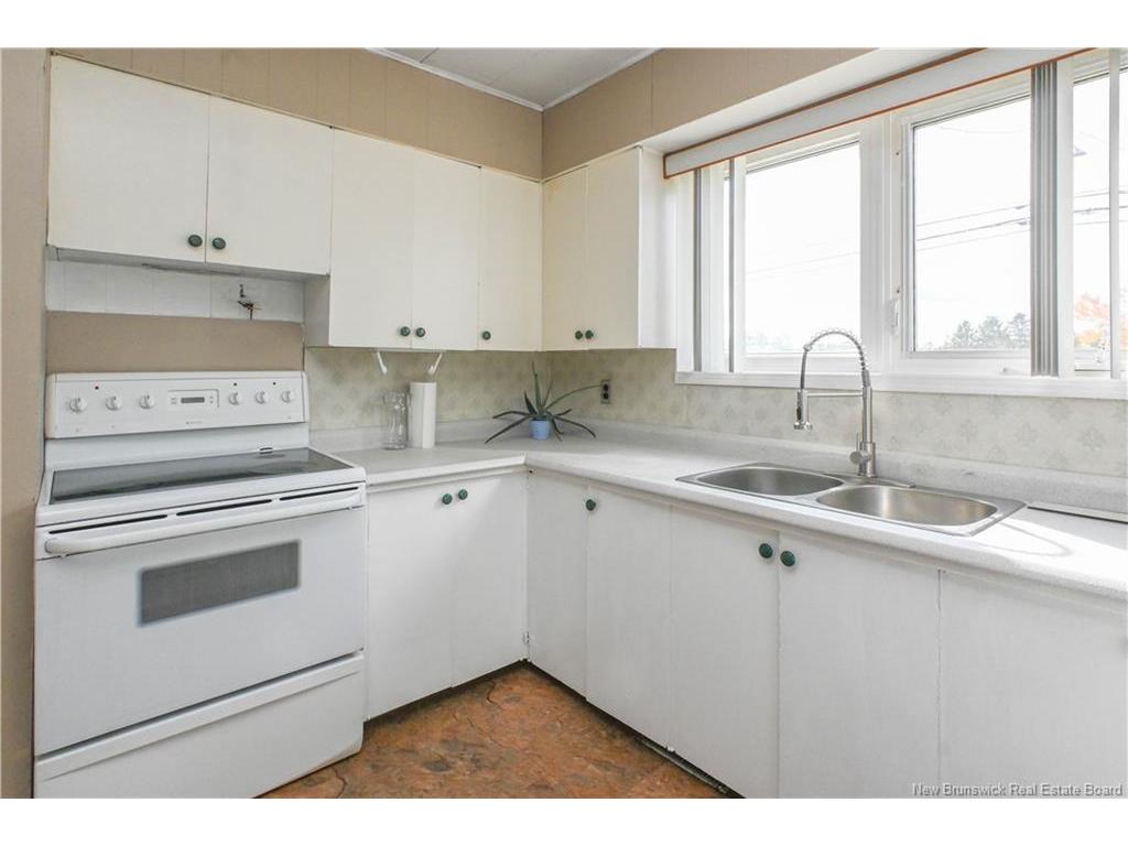 









12072


11

RTE,
Village-Blanchard,




NB
E8P 1R8

