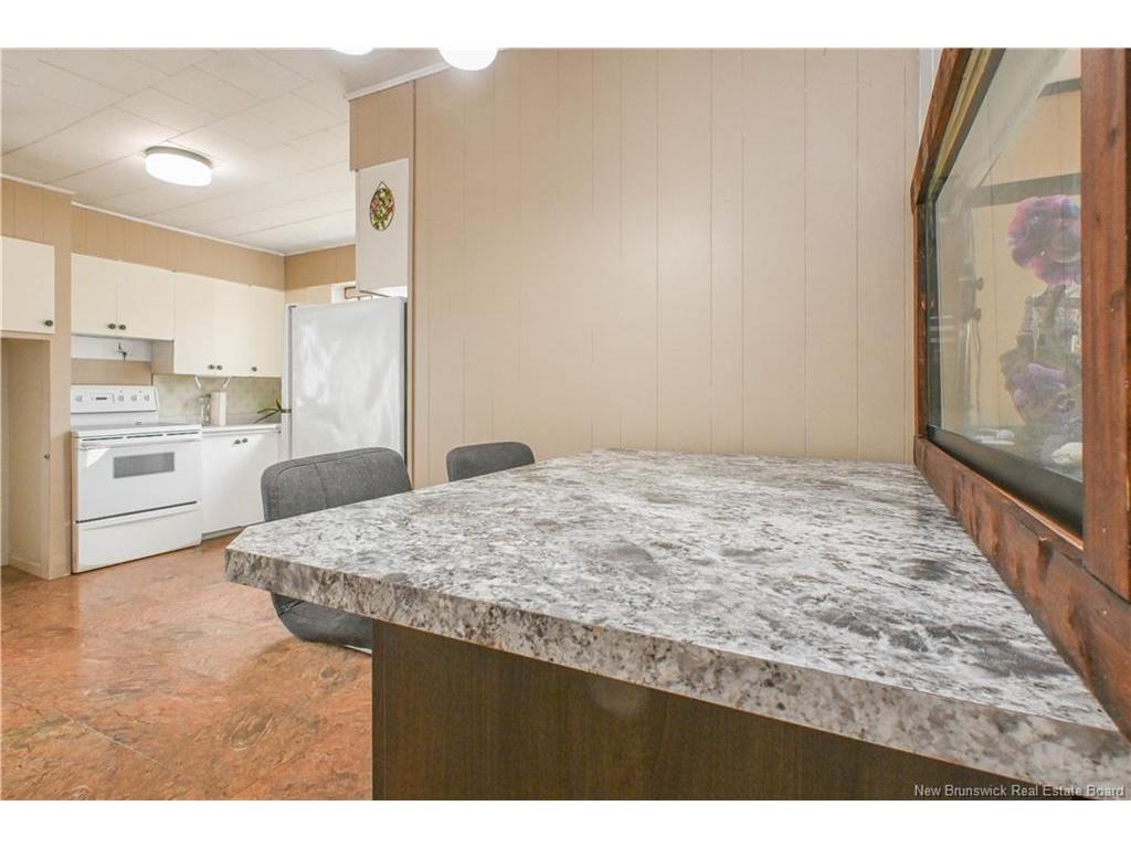 









12072


11

RTE,
Village-Blanchard,




NB
E8P 1R8


