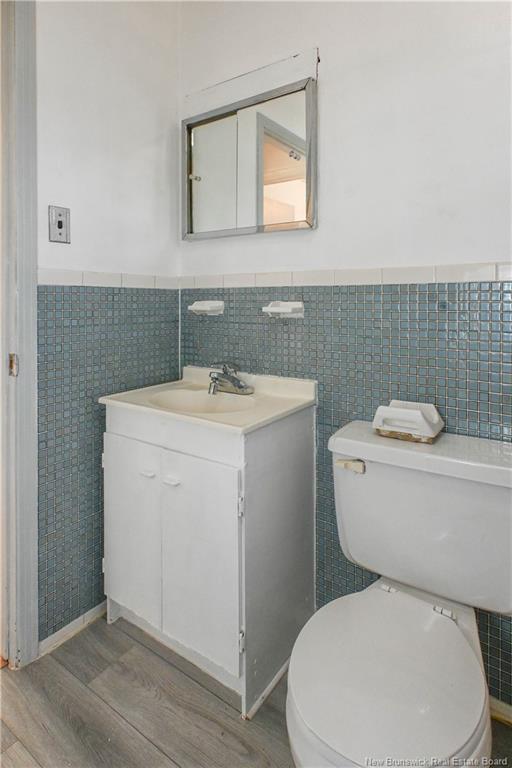 









12072


11

RTE,
Village-Blanchard,




NB
E8P 1R8

