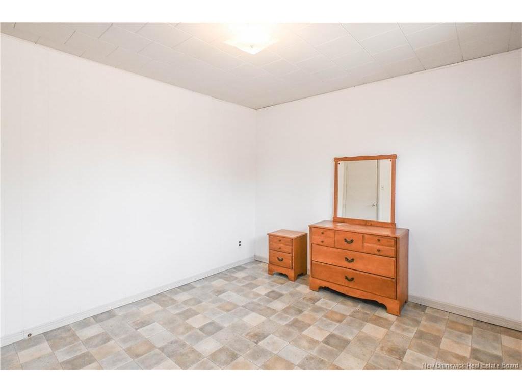 









12072


11

RTE,
Village-Blanchard,




NB
E8P 1R8

