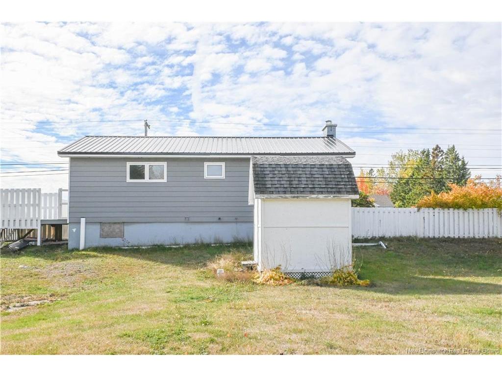









12072


11

RTE,
Village-Blanchard,




NB
E8P 1R8

