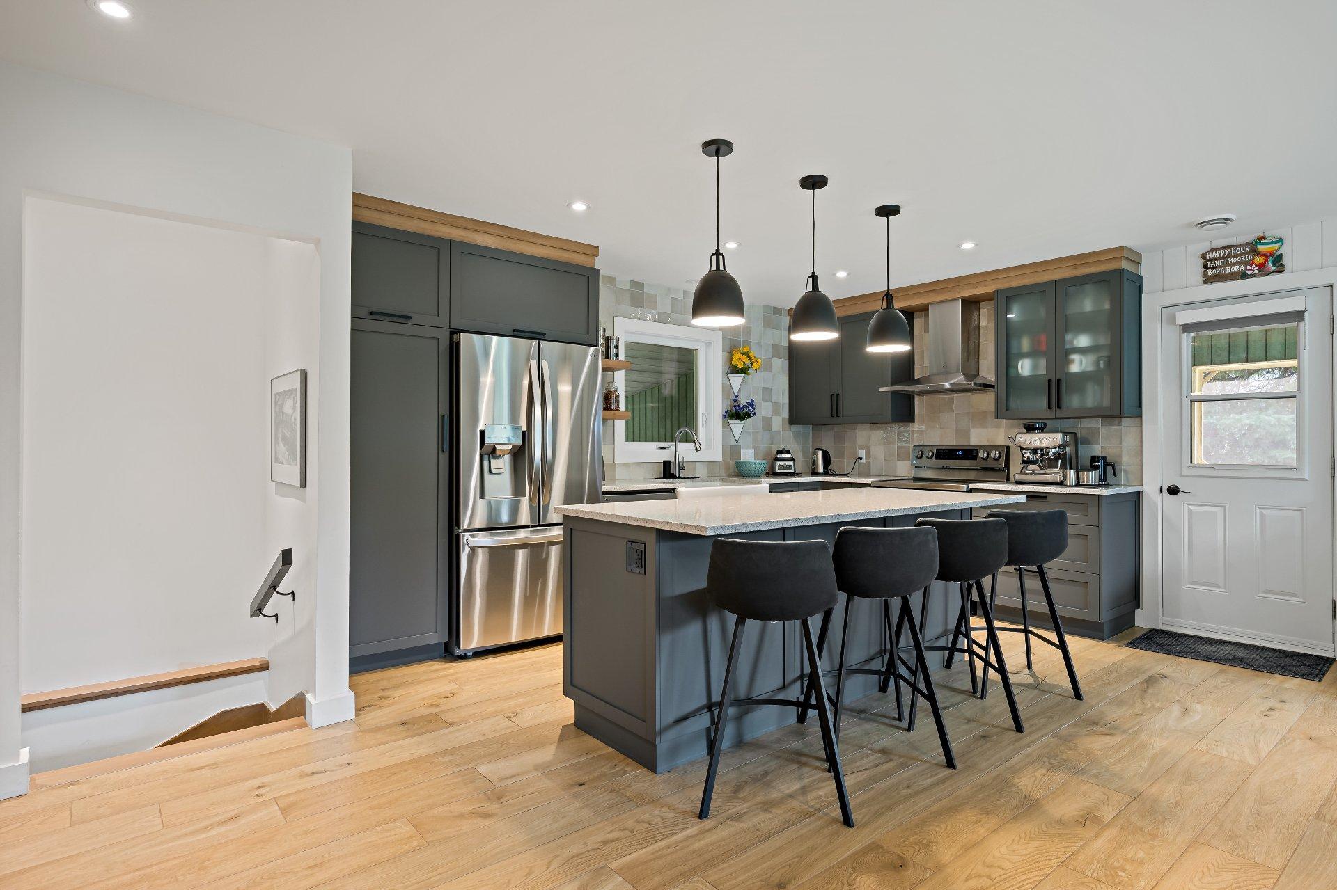 









144


Rue Richer

,
Mont-Tremblant,




QC
J8E1N1

