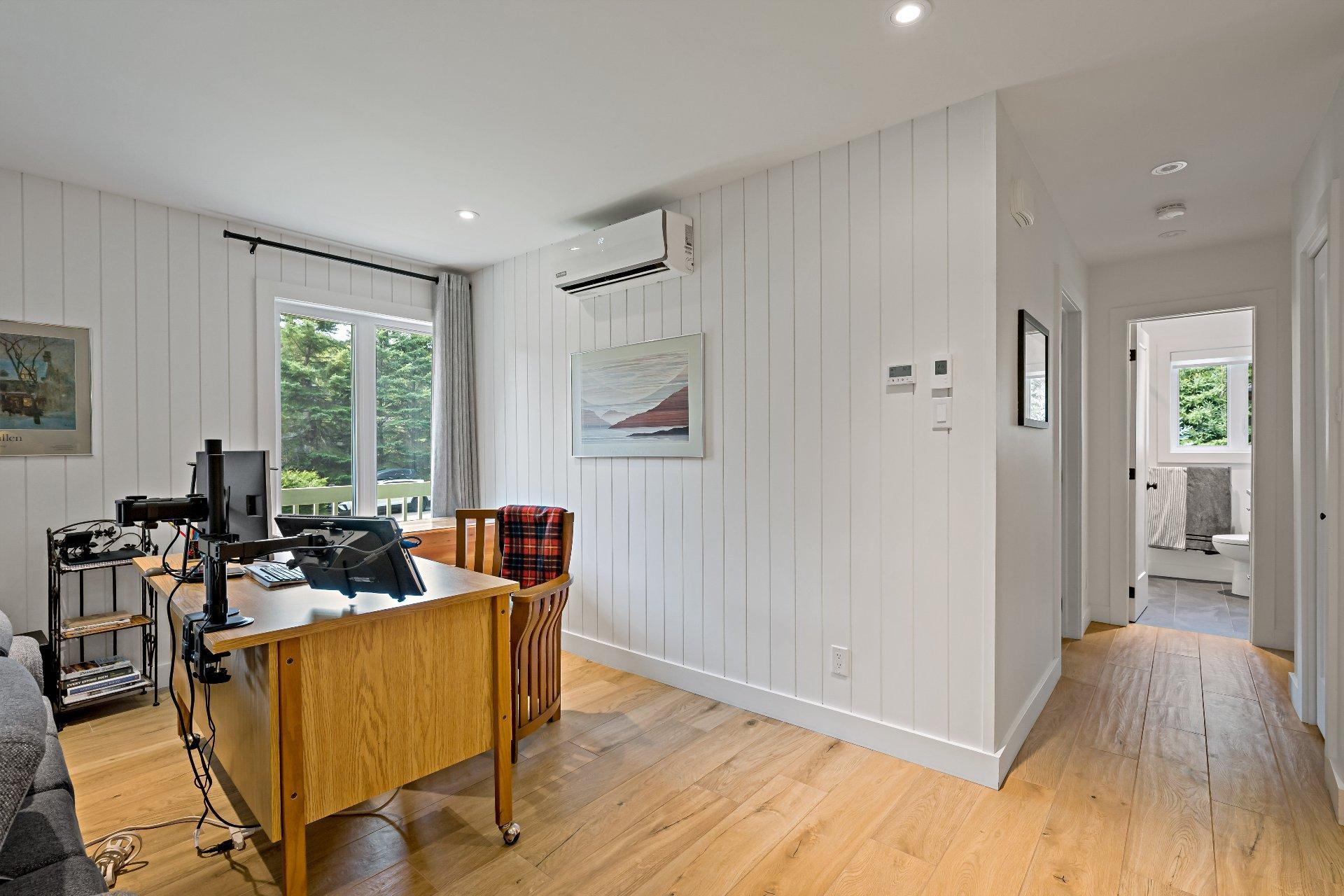 









144


Rue Richer

,
Mont-Tremblant,




QC
J8E1N1

