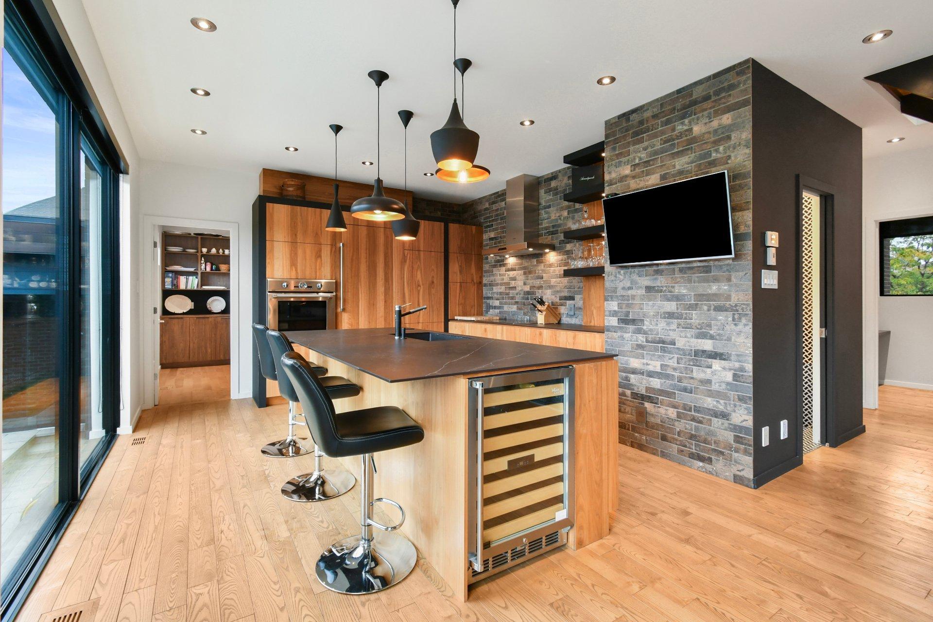 









34


Rue des Arondelles

,
Varennes,




QC
J3X0A8

