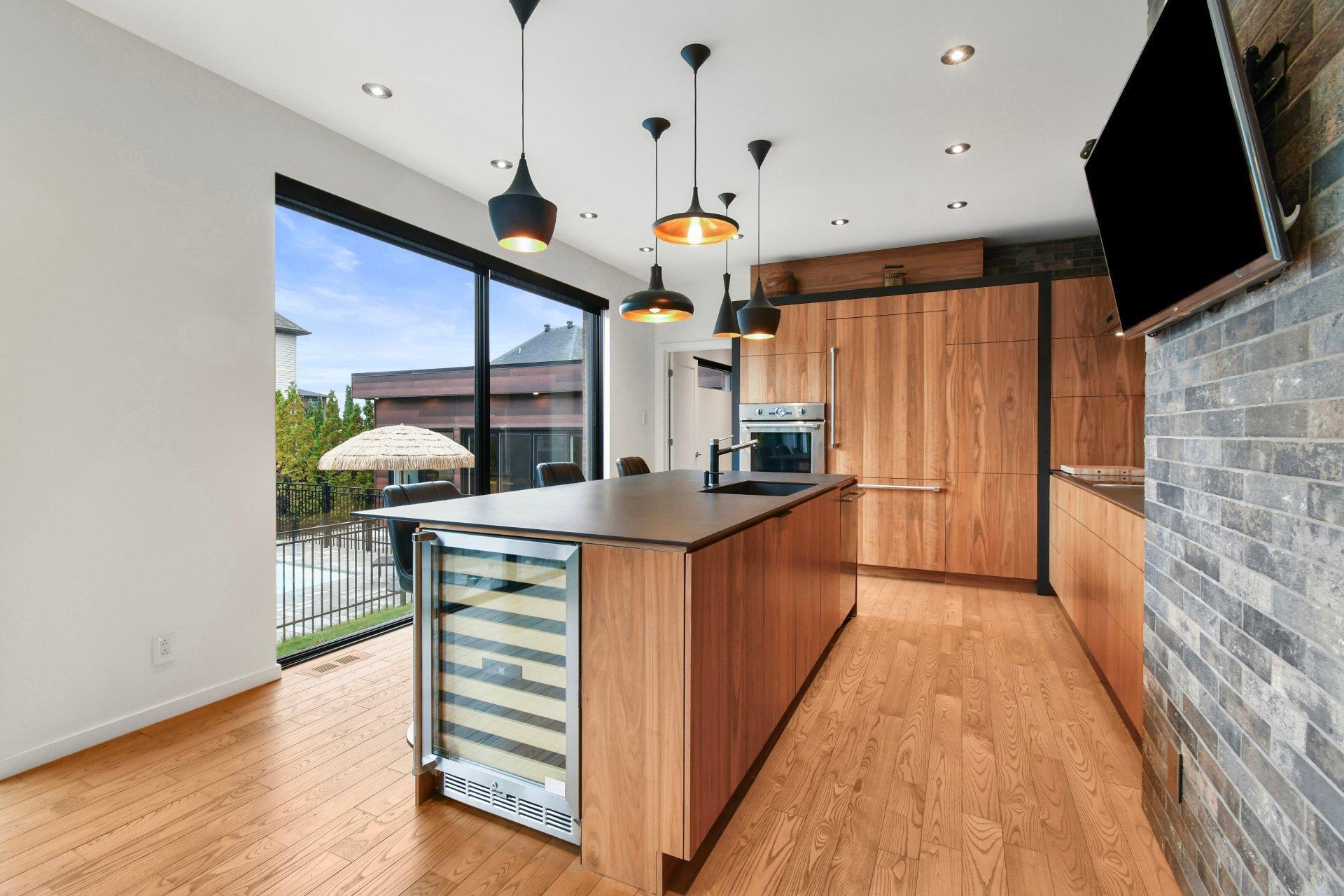 









34


Rue des Arondelles

,
Varennes,




QC
J3X0A8

