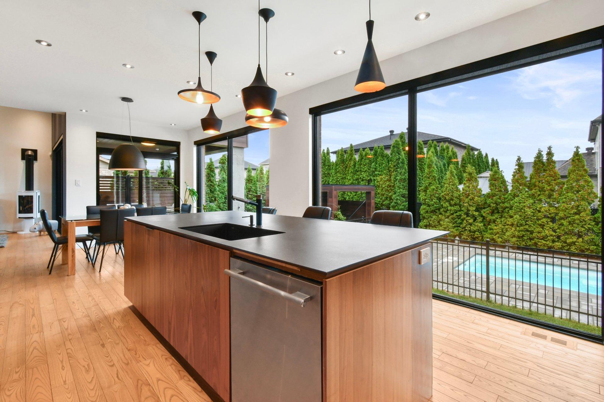 









34


Rue des Arondelles

,
Varennes,




QC
J3X0A8

