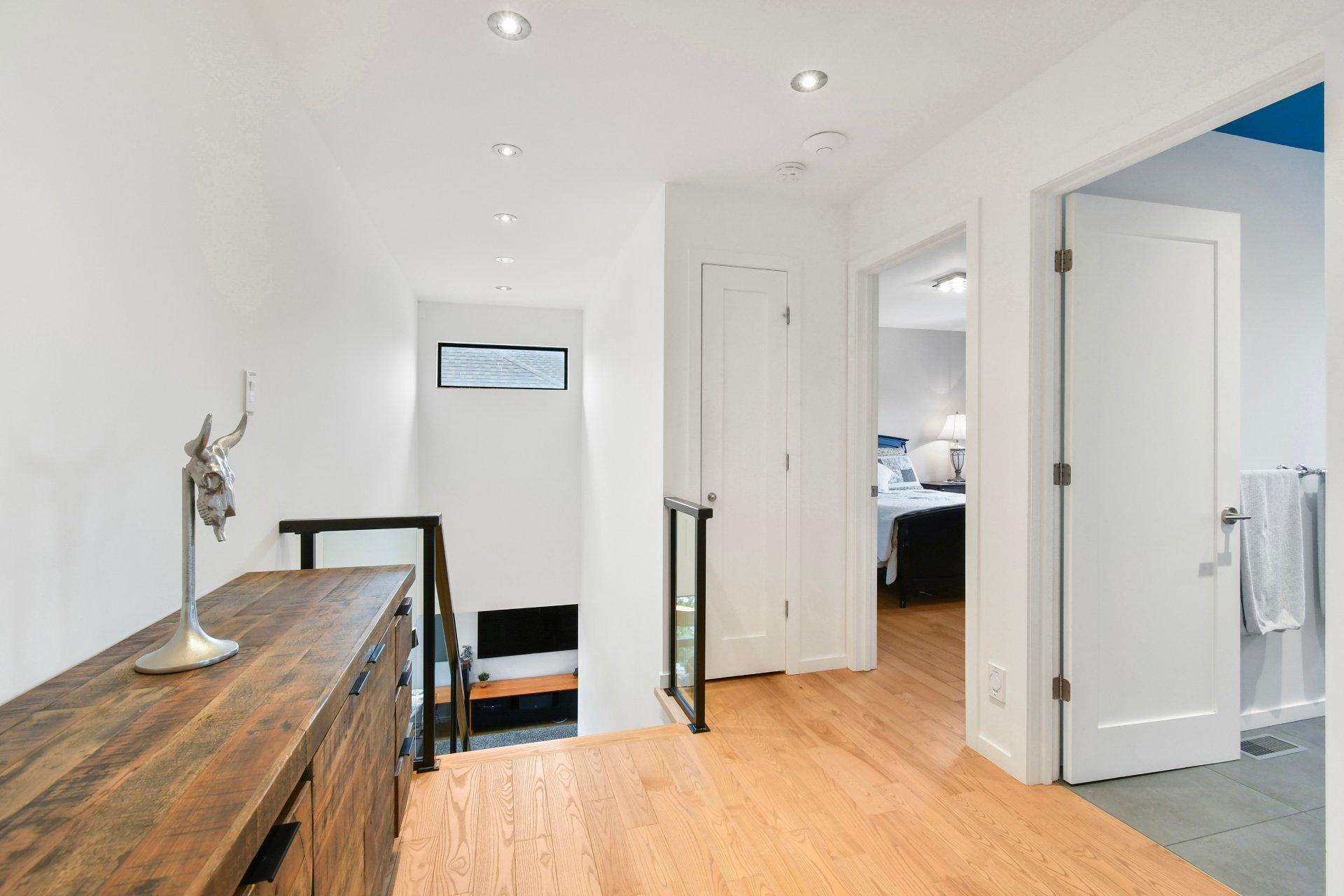 









34


Rue des Arondelles

,
Varennes,




QC
J3X0A8

