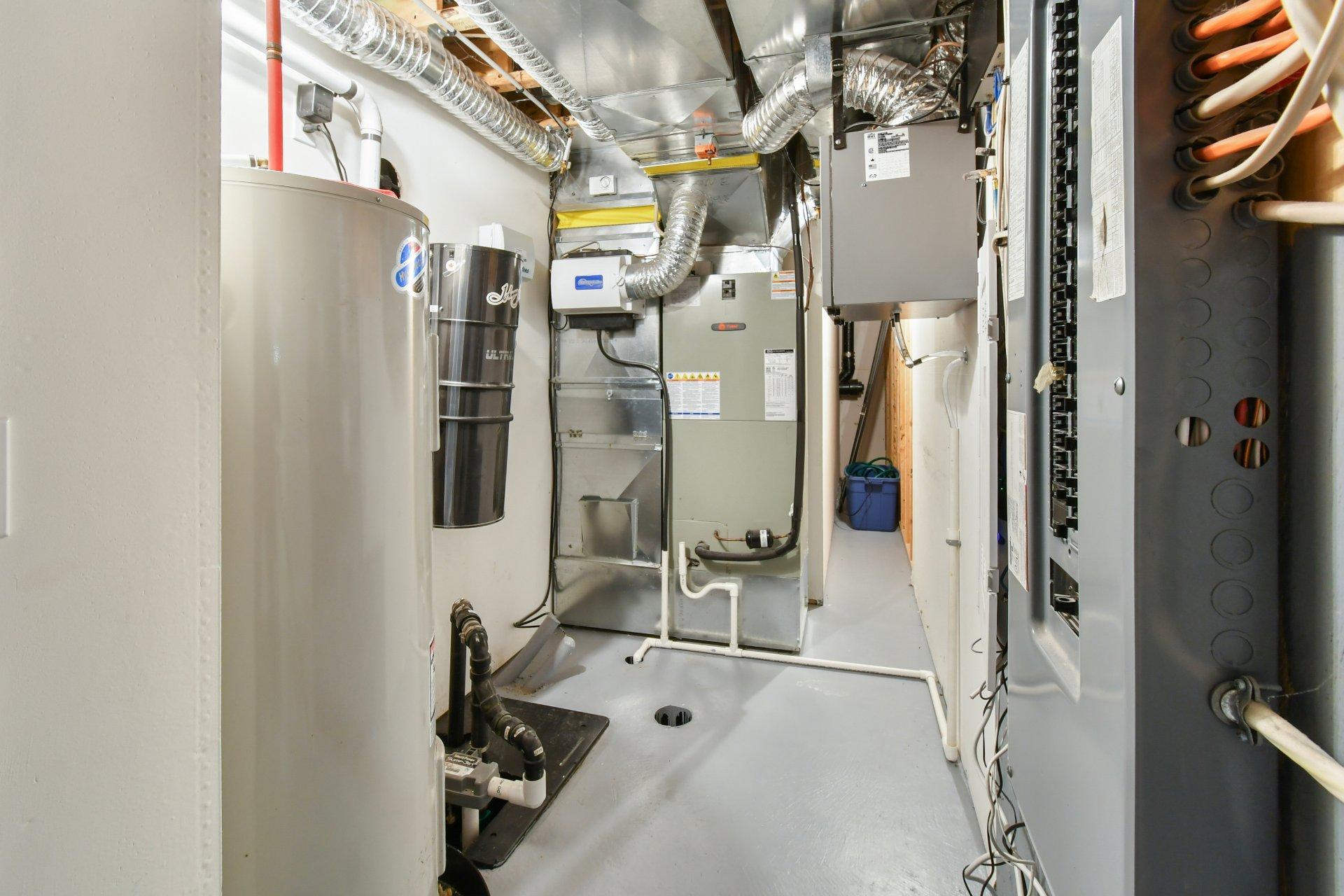 









34


Rue des Arondelles

,
Varennes,




QC
J3X0A8

