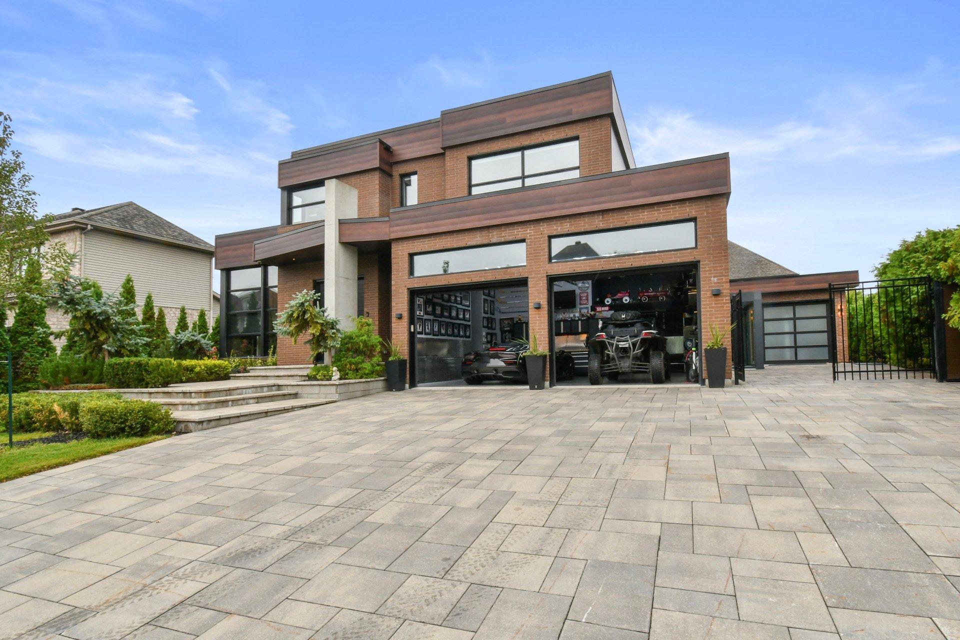 









34


Rue des Arondelles

,
Varennes,




QC
J3X0A8

