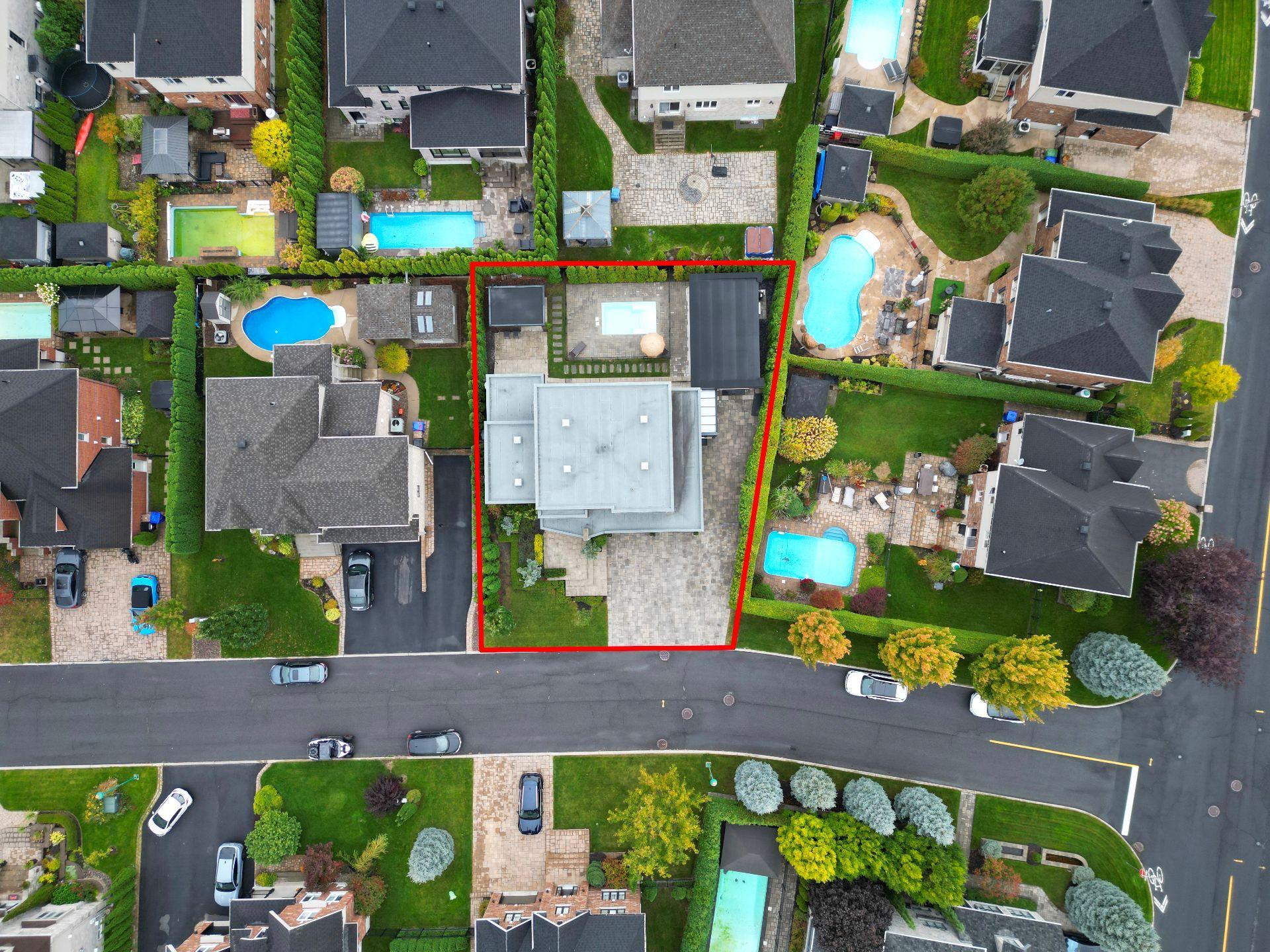 









34


Rue des Arondelles

,
Varennes,




QC
J3X0A8

