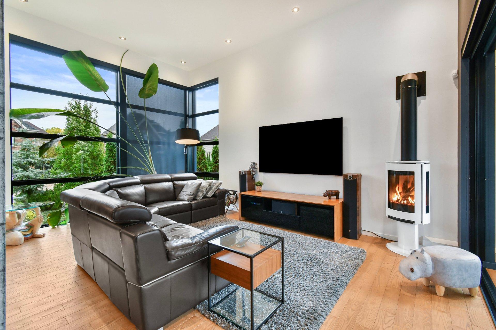 









34


Rue des Arondelles

,
Varennes,




QC
J3X0A8

