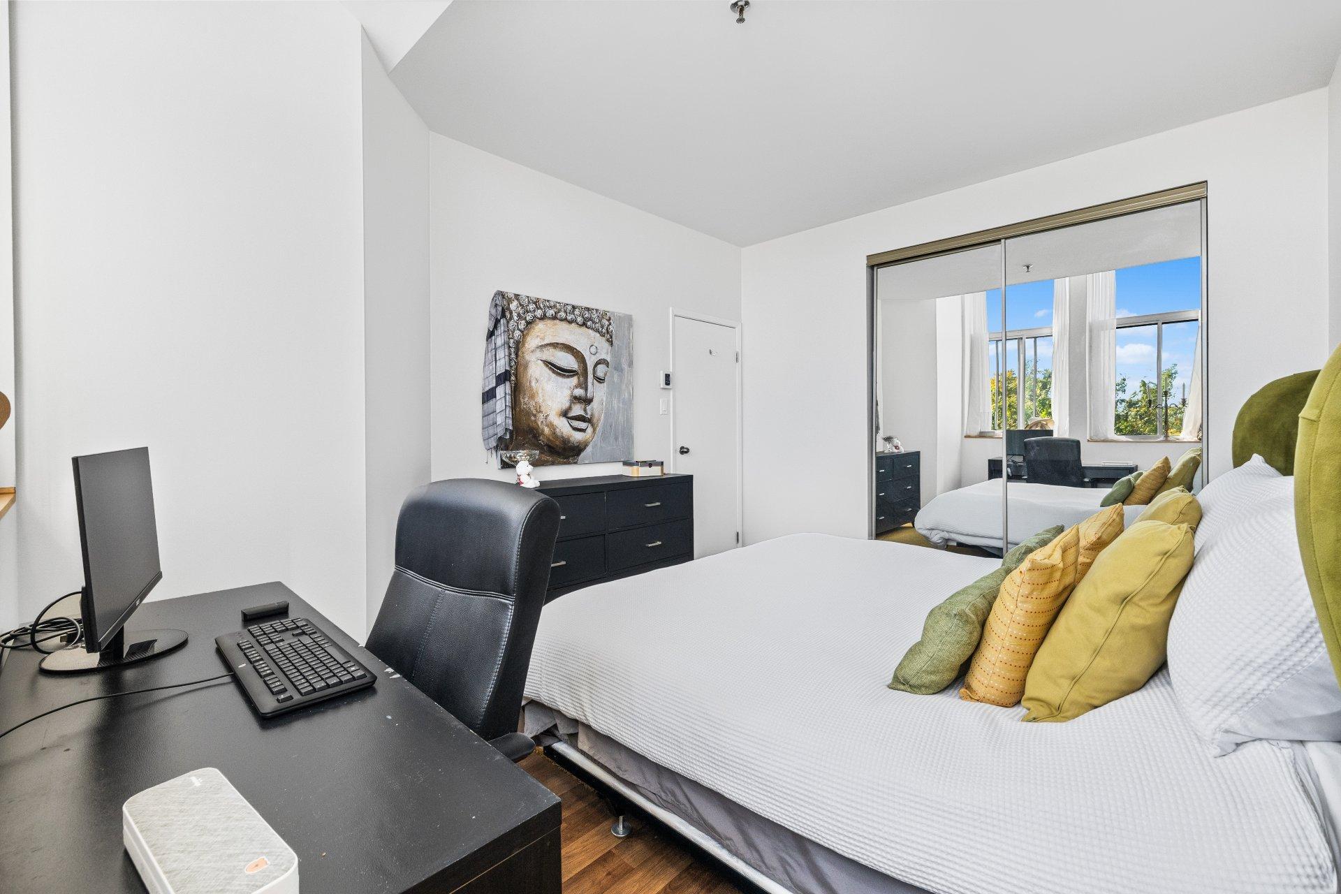 









725


10e Avenue

, 309,
Montréal (Lachine),




QC
H8S3G1

