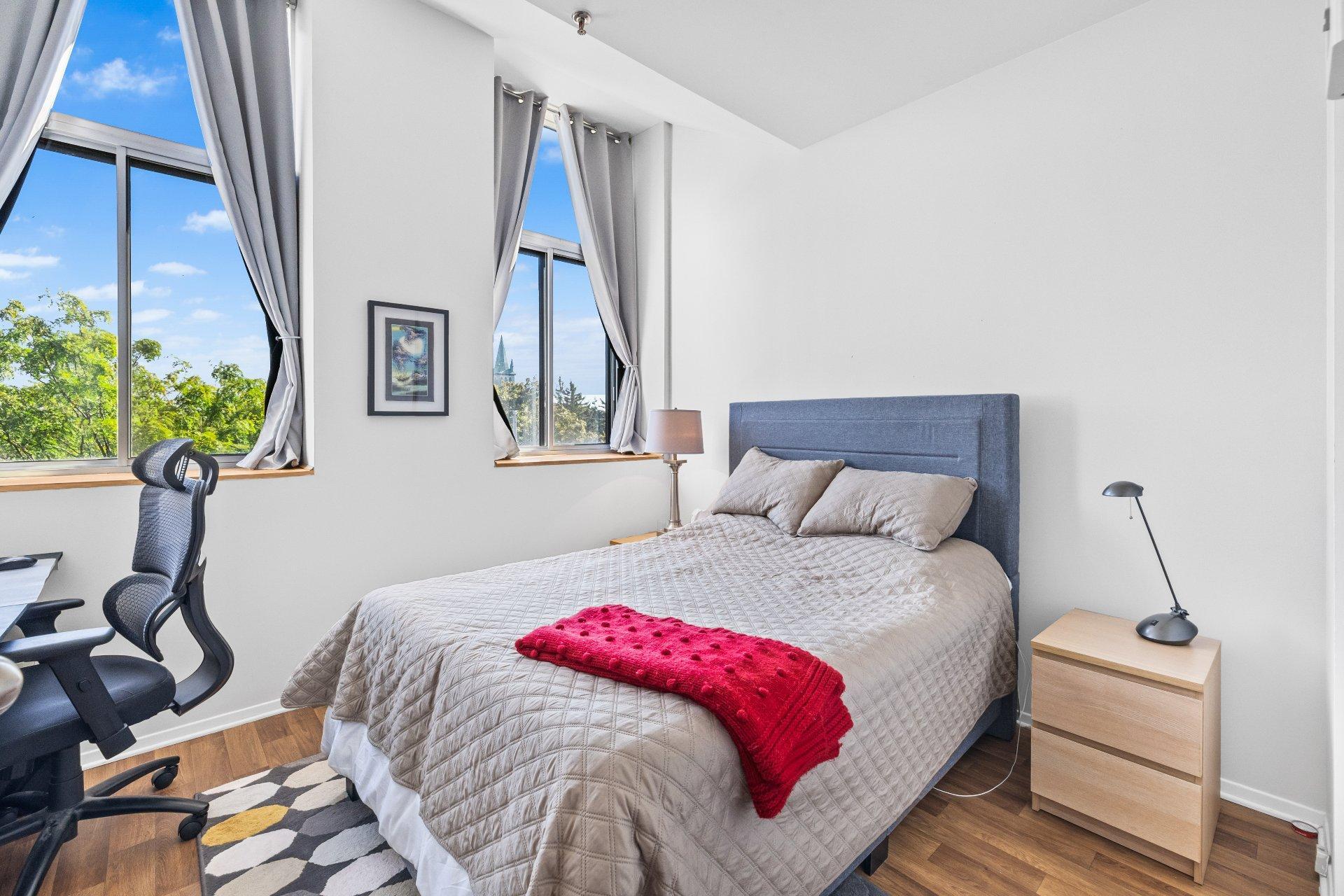 









725


10e Avenue

, 309,
Montréal (Lachine),




QC
H8S3G1

