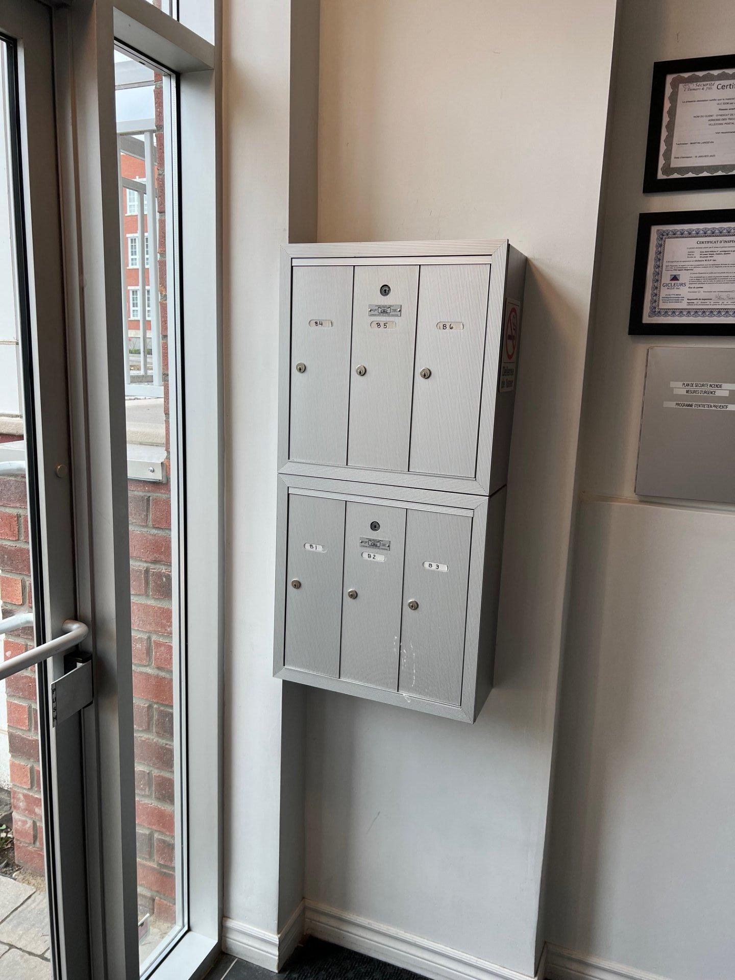 









50


Rue Lower Maple

, B2,
Hudson,




QC
J0P1H0

